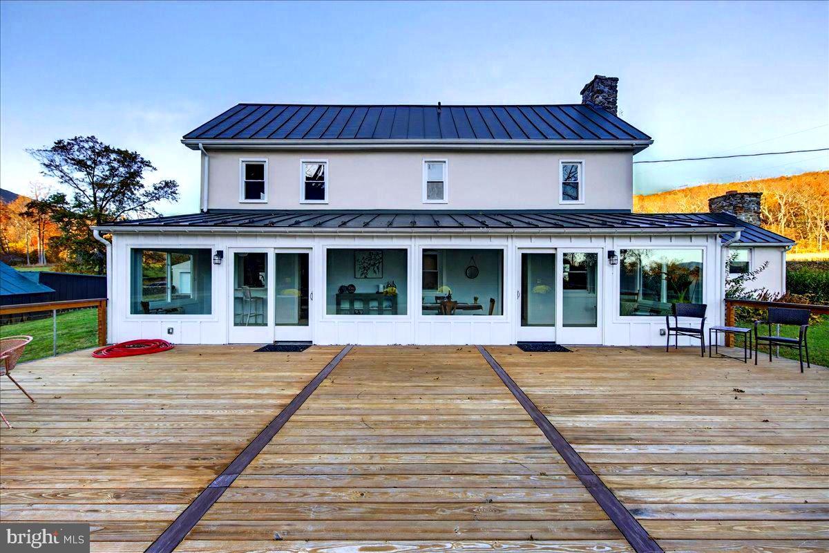 290 RILEY HOLLOW RD, HUNTLY, Virginia 22640, 3 Bedrooms Bedrooms, ,3 BathroomsBathrooms,Residential,For Sale,290 RILEY HOLLOW RD,VARP2002360 MLS # VARP2002360