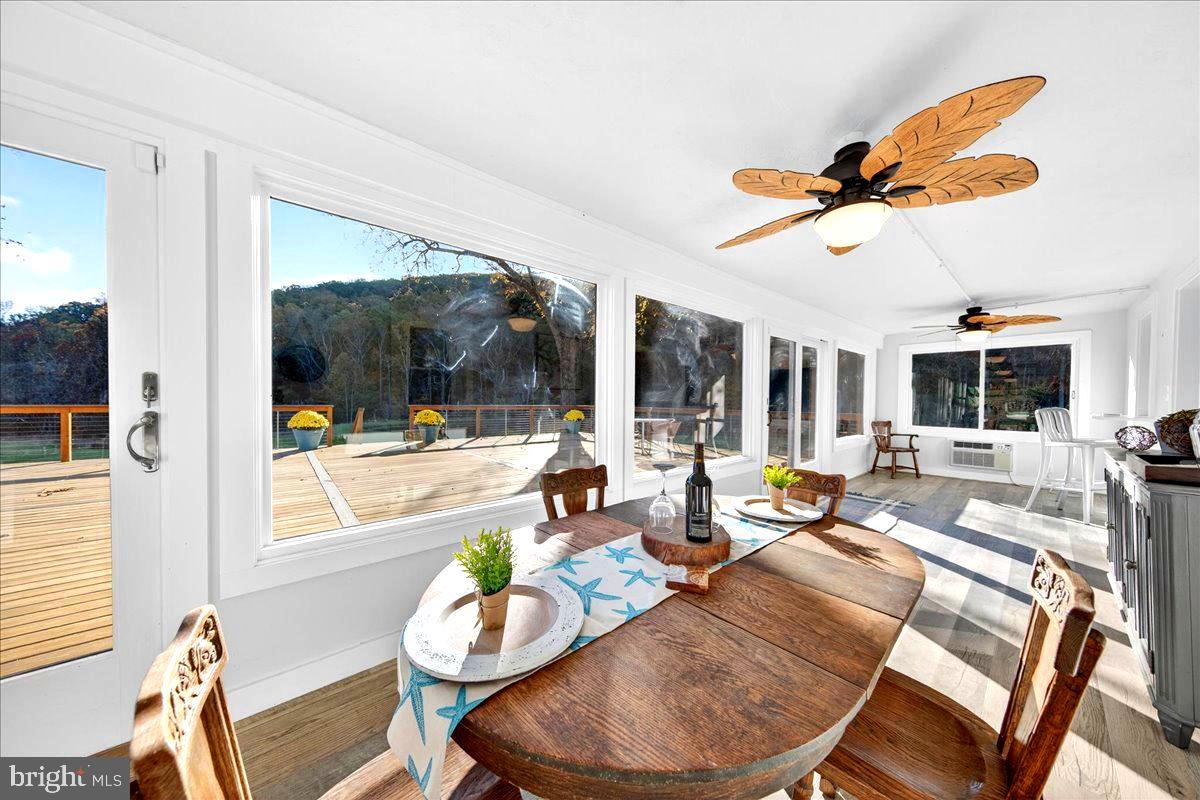 290 RILEY HOLLOW RD, HUNTLY, Virginia 22640, 3 Bedrooms Bedrooms, ,3 BathroomsBathrooms,Residential,For Sale,290 RILEY HOLLOW RD,VARP2002360 MLS # VARP2002360