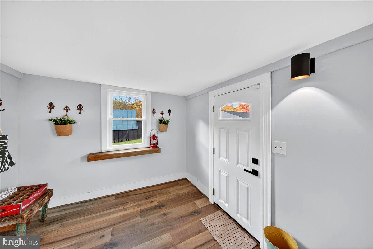 290 RILEY HOLLOW RD, HUNTLY, Virginia 22640, 3 Bedrooms Bedrooms, ,3 BathroomsBathrooms,Residential,For Sale,290 RILEY HOLLOW RD,VARP2002360 MLS # VARP2002360