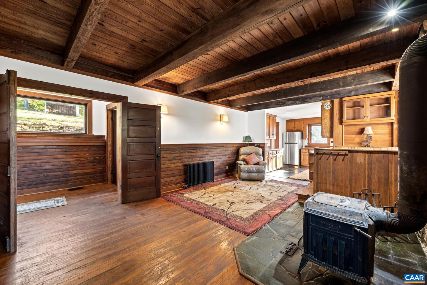 9712 OLD GREEN MOUNTAIN RD, ESMONT, Virginia 22937, 3 Bedrooms Bedrooms, ,2 BathroomsBathrooms,Residential,For Sale,9712 OLD GREEN MOUNTAIN RD,670517 MLS # 670517