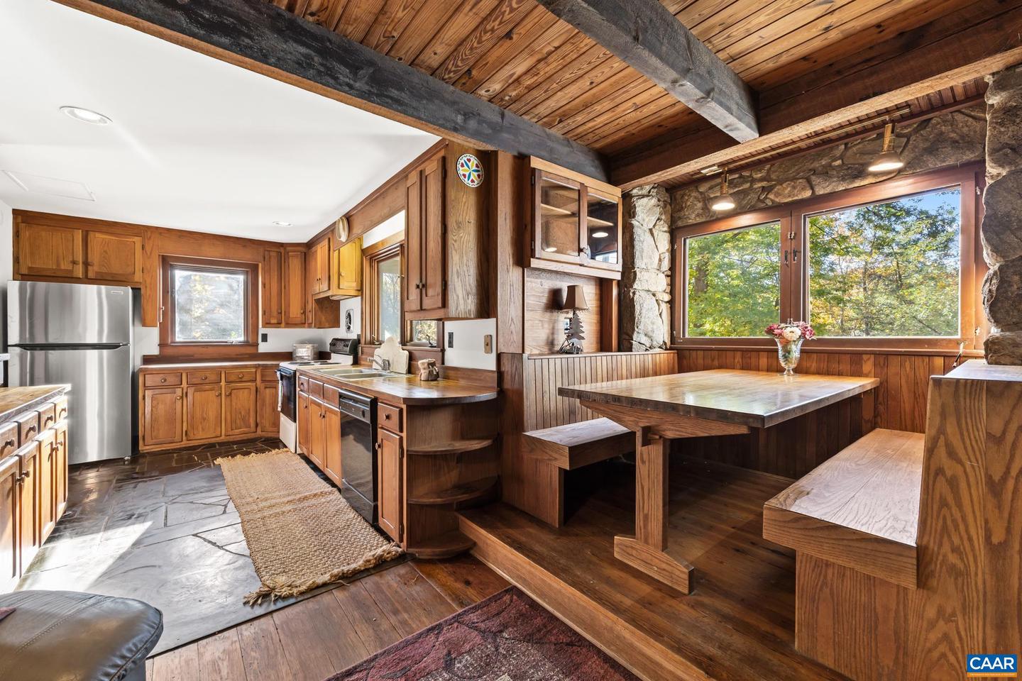 9712 OLD GREEN MOUNTAIN RD, ESMONT, Virginia 22937, 3 Bedrooms Bedrooms, ,2 BathroomsBathrooms,Residential,For Sale,9712 OLD GREEN MOUNTAIN RD,670517 MLS # 670517