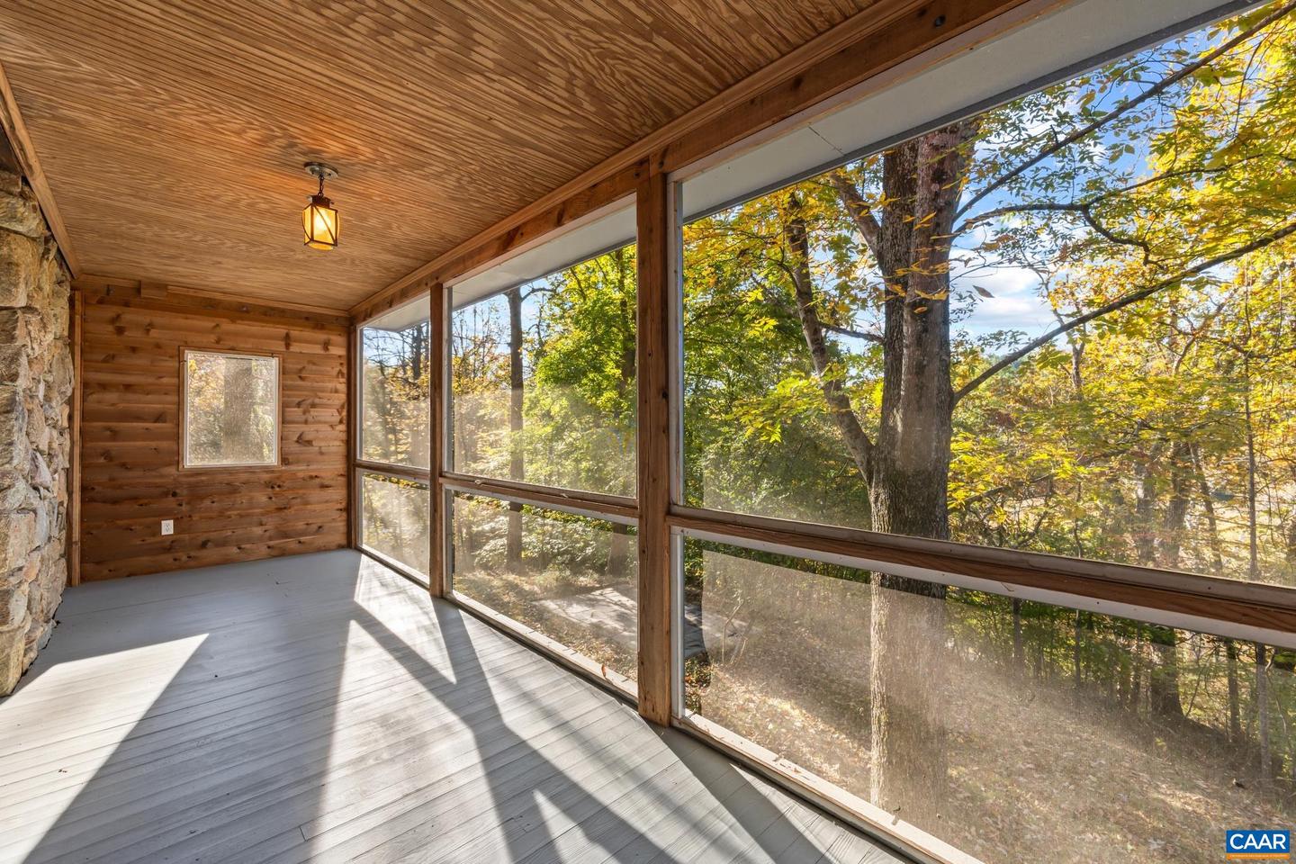 9712 OLD GREEN MOUNTAIN RD, ESMONT, Virginia 22937, 3 Bedrooms Bedrooms, ,2 BathroomsBathrooms,Residential,For Sale,9712 OLD GREEN MOUNTAIN RD,670517 MLS # 670517