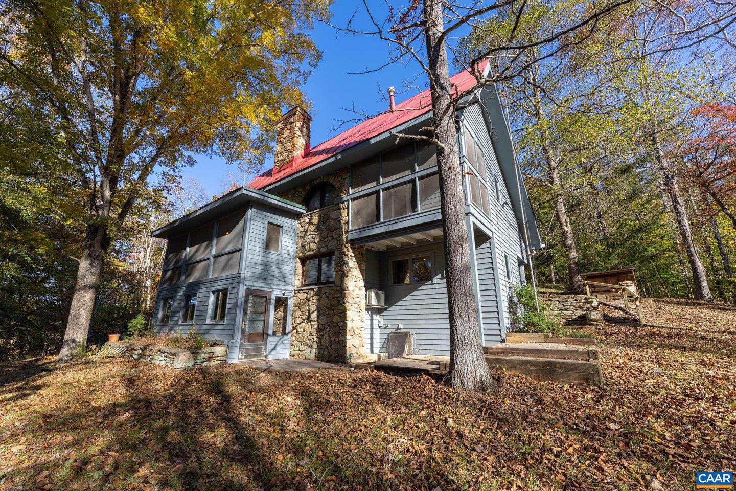 9712 OLD GREEN MOUNTAIN RD, ESMONT, Virginia 22937, 3 Bedrooms Bedrooms, ,2 BathroomsBathrooms,Residential,For Sale,9712 OLD GREEN MOUNTAIN RD,670517 MLS # 670517