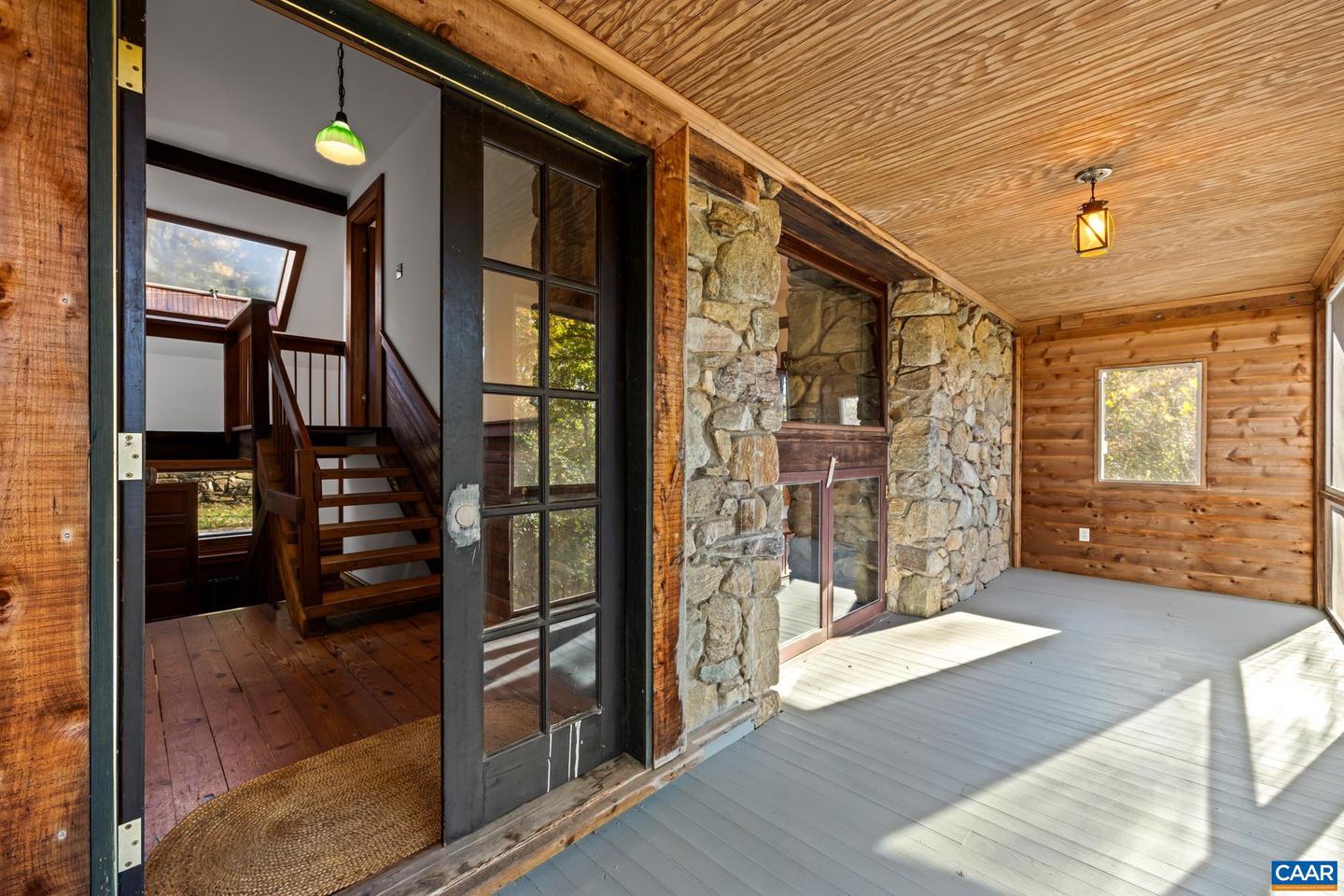 9712 OLD GREEN MOUNTAIN RD, ESMONT, Virginia 22937, 3 Bedrooms Bedrooms, ,2 BathroomsBathrooms,Residential,For Sale,9712 OLD GREEN MOUNTAIN RD,670517 MLS # 670517