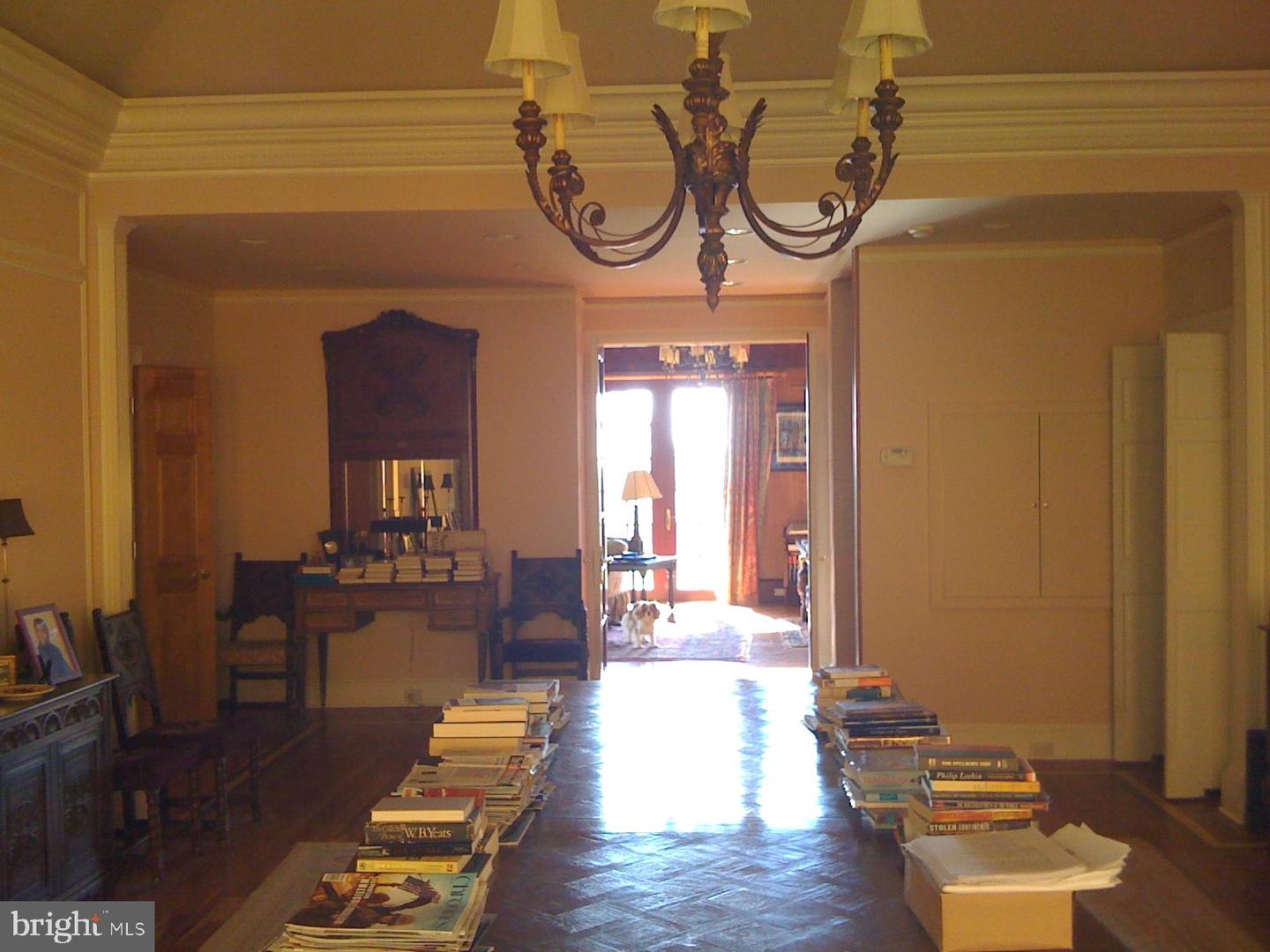 200 FOGG MOUNTAIN LN, FLINT HILL, Virginia 22627, 3 Bedrooms Bedrooms, ,2 BathroomsBathrooms,Residential,For Sale,200 FOGG MOUNTAIN LN,VARP2002366 MLS # VARP2002366