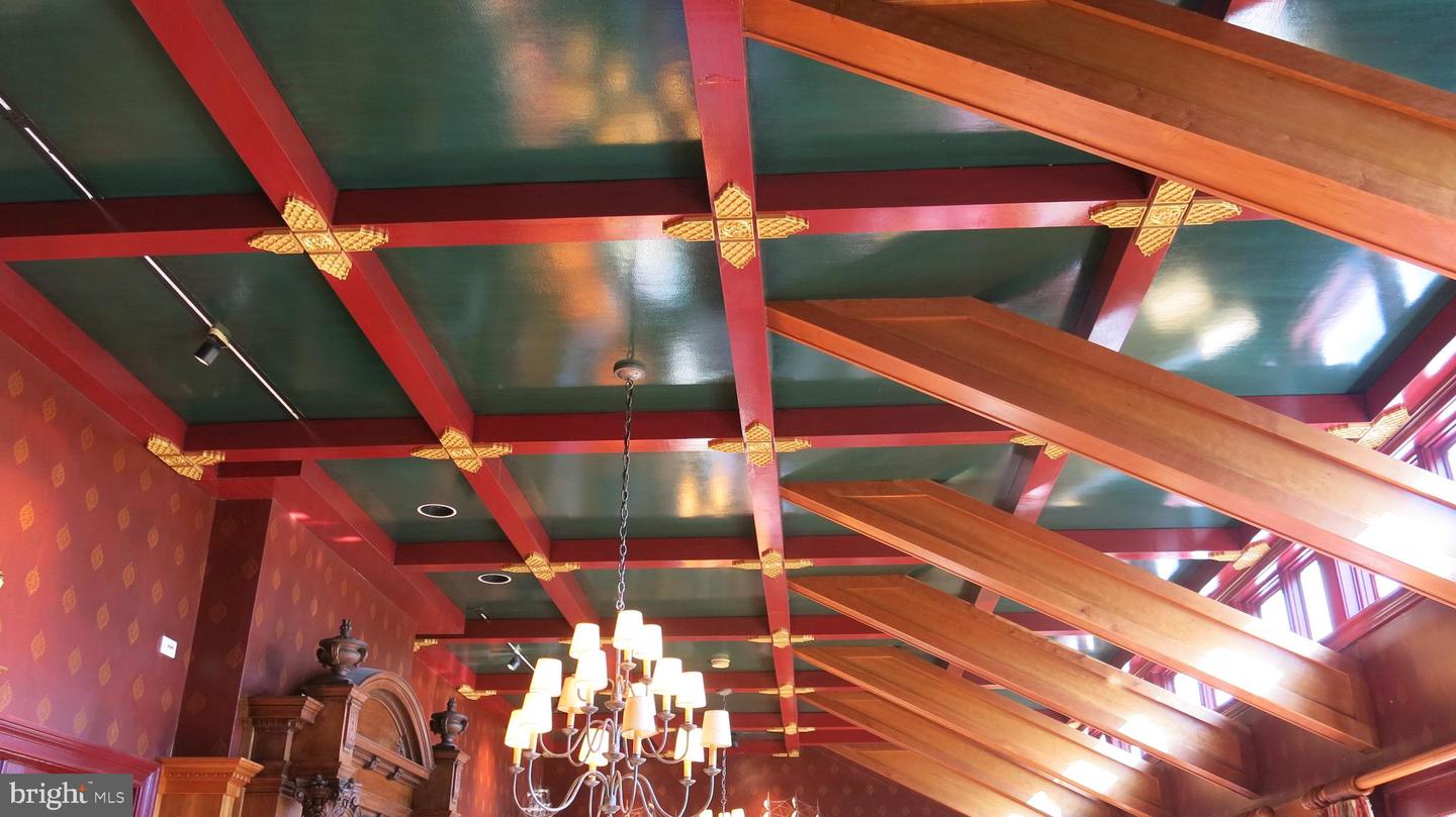 200 FOGG MOUNTAIN LN, FLINT HILL, Virginia 22627, 3 Bedrooms Bedrooms, ,2 BathroomsBathrooms,Residential,For Sale,200 FOGG MOUNTAIN LN,VARP2002366 MLS # VARP2002366