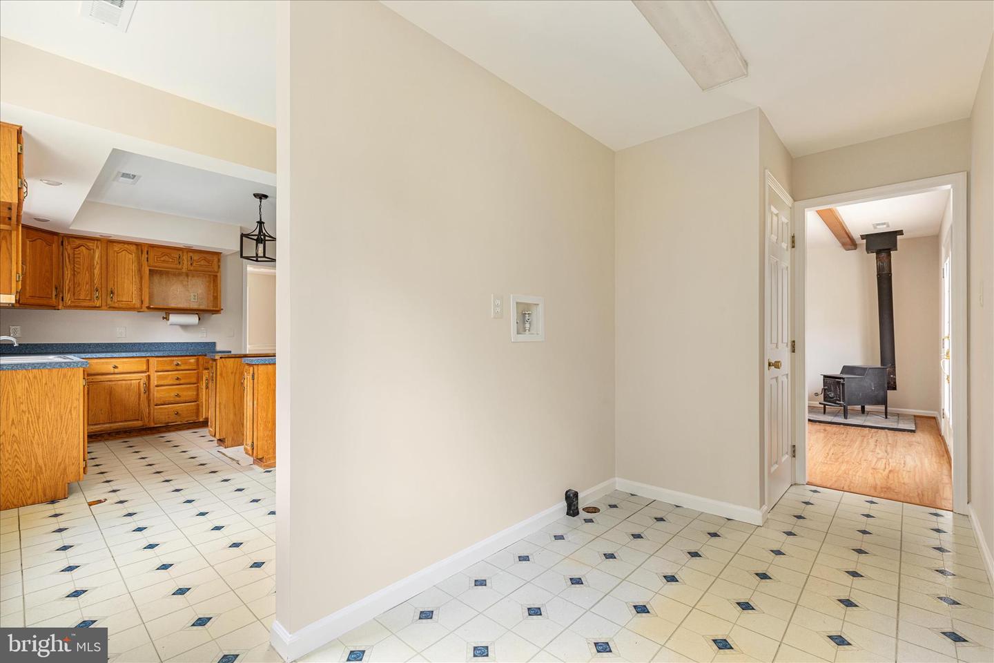 2983 OLD WINCHESTER RD, BOYCE, Virginia 22620, 3 Bedrooms Bedrooms, ,2 BathroomsBathrooms,Residential,For Sale,2983 OLD WINCHESTER RD,VACL2006126 MLS # VACL2006126