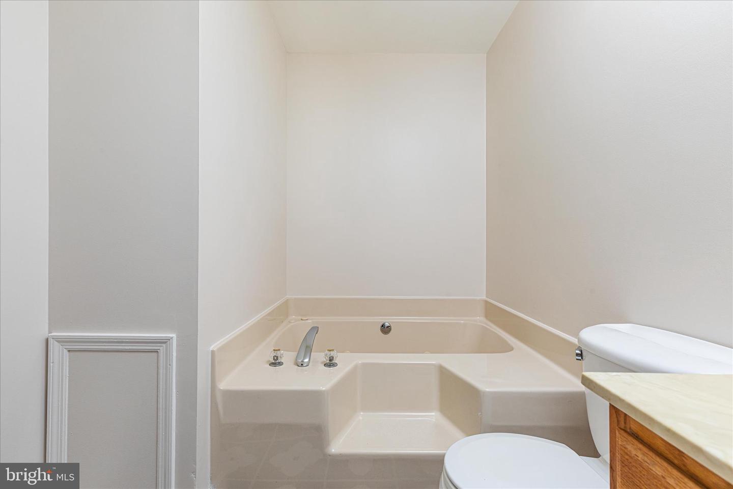 2983 OLD WINCHESTER RD, BOYCE, Virginia 22620, 3 Bedrooms Bedrooms, ,2 BathroomsBathrooms,Residential,For Sale,2983 OLD WINCHESTER RD,VACL2006126 MLS # VACL2006126