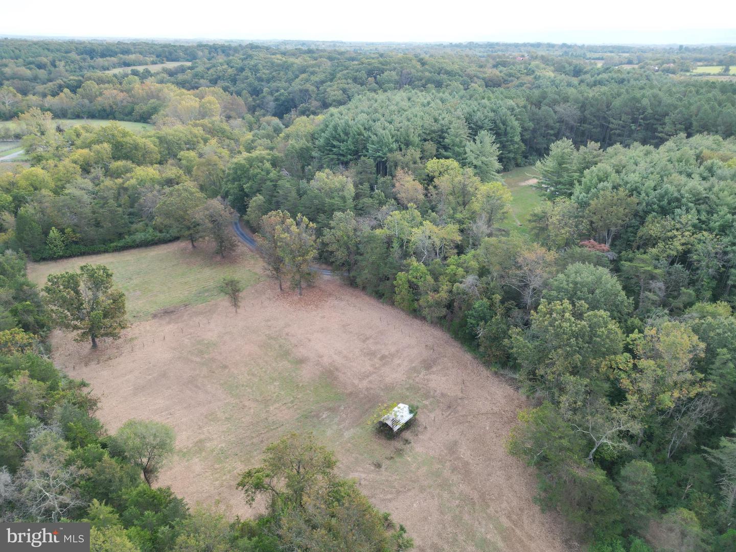 2983 OLD WINCHESTER RD, BOYCE, Virginia 22620, 3 Bedrooms Bedrooms, ,2 BathroomsBathrooms,Residential,For Sale,2983 OLD WINCHESTER RD,VACL2006126 MLS # VACL2006126