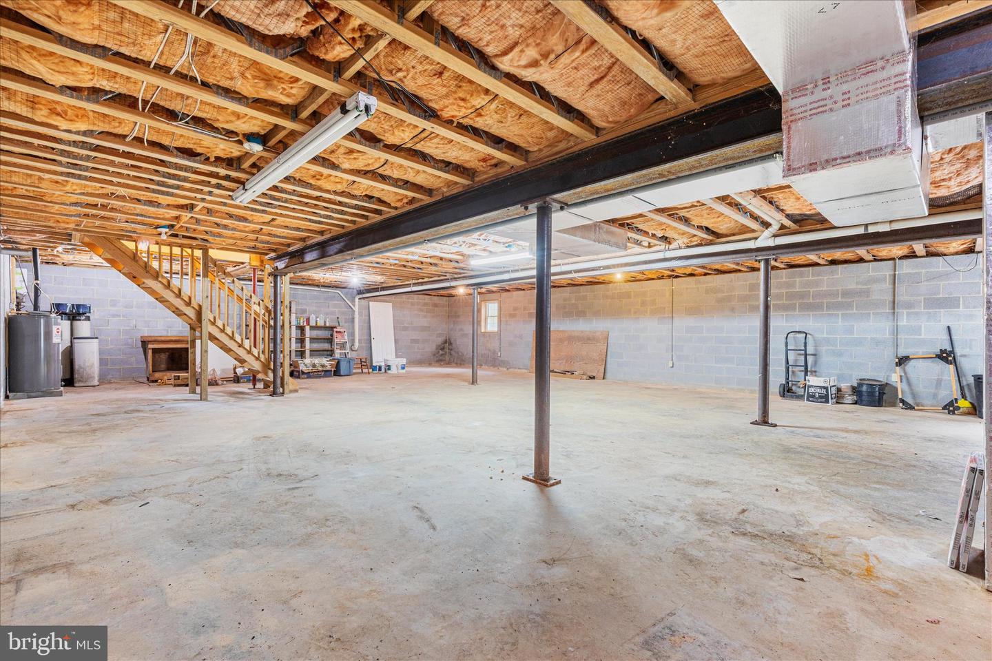 2983 OLD WINCHESTER RD, BOYCE, Virginia 22620, 3 Bedrooms Bedrooms, ,2 BathroomsBathrooms,Residential,For Sale,2983 OLD WINCHESTER RD,VACL2006126 MLS # VACL2006126