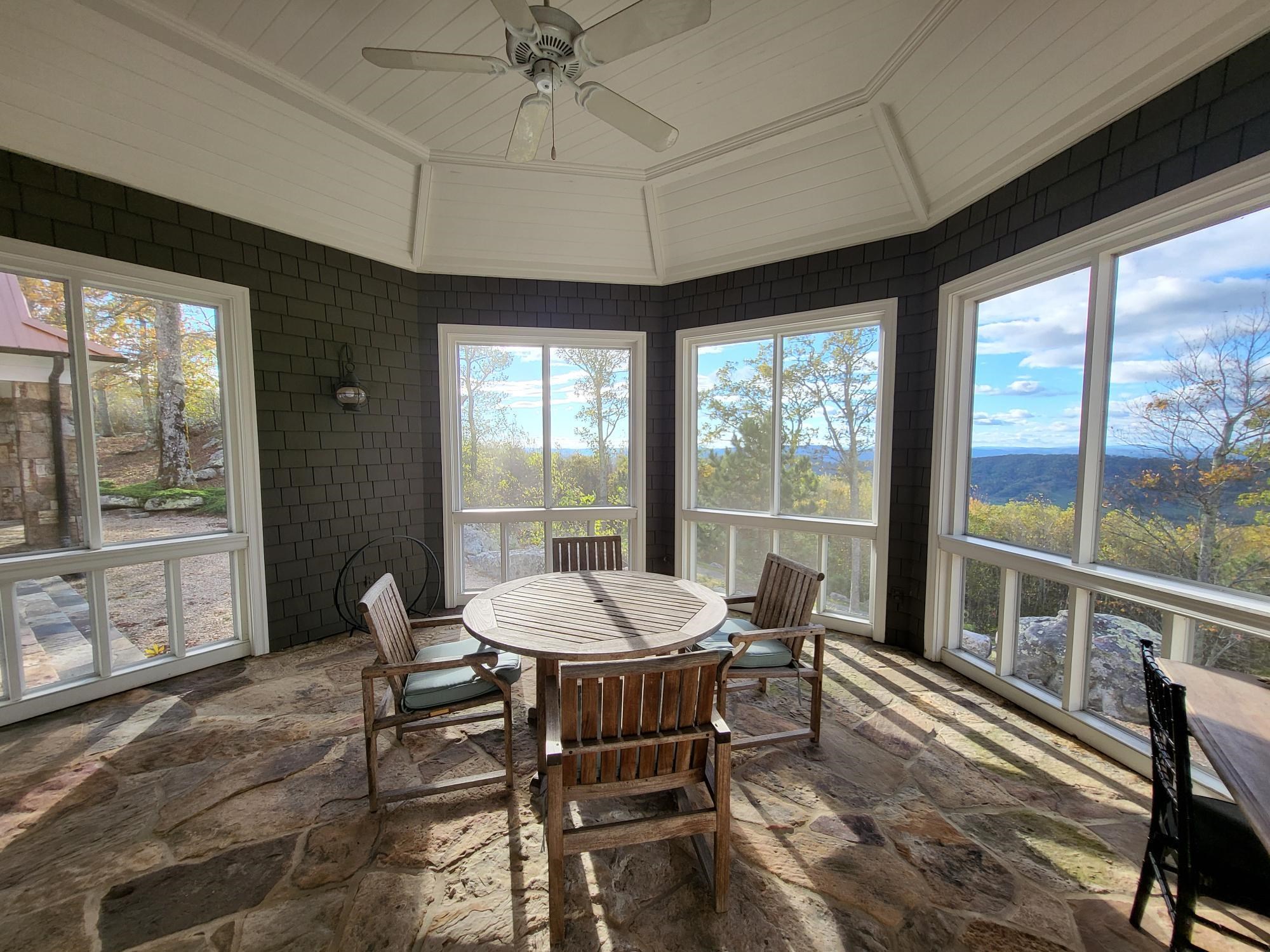 504 AIRPORT DR, HOT SPRINGS, Virginia 24445, 3 Bedrooms Bedrooms, ,3 BathroomsBathrooms,Residential,14,504 AIRPORT DR,670681 MLS # 670681