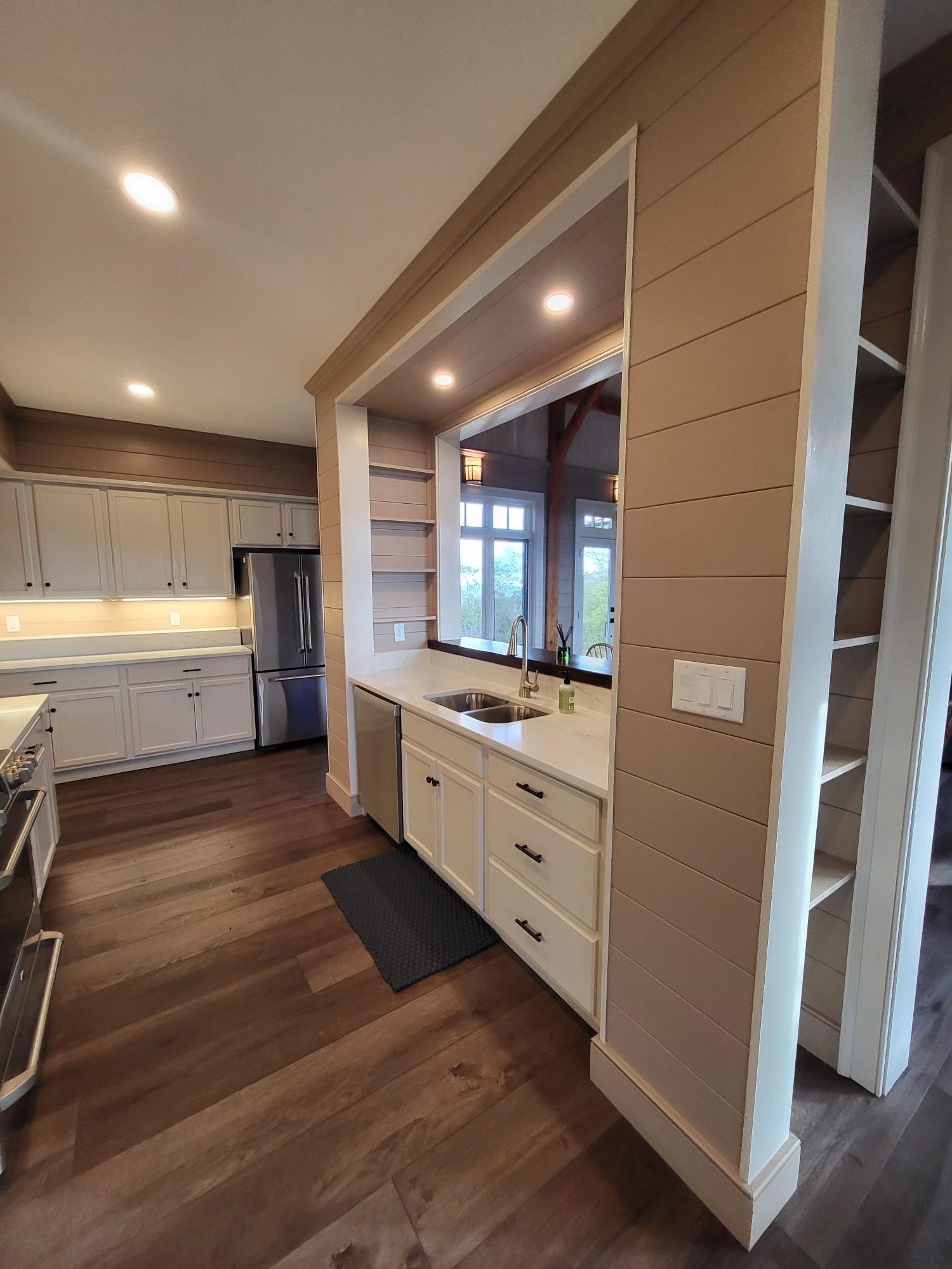 504 AIRPORT DR, HOT SPRINGS, Virginia 24445, 3 Bedrooms Bedrooms, ,3 BathroomsBathrooms,Residential,14,504 AIRPORT DR,670681 MLS # 670681