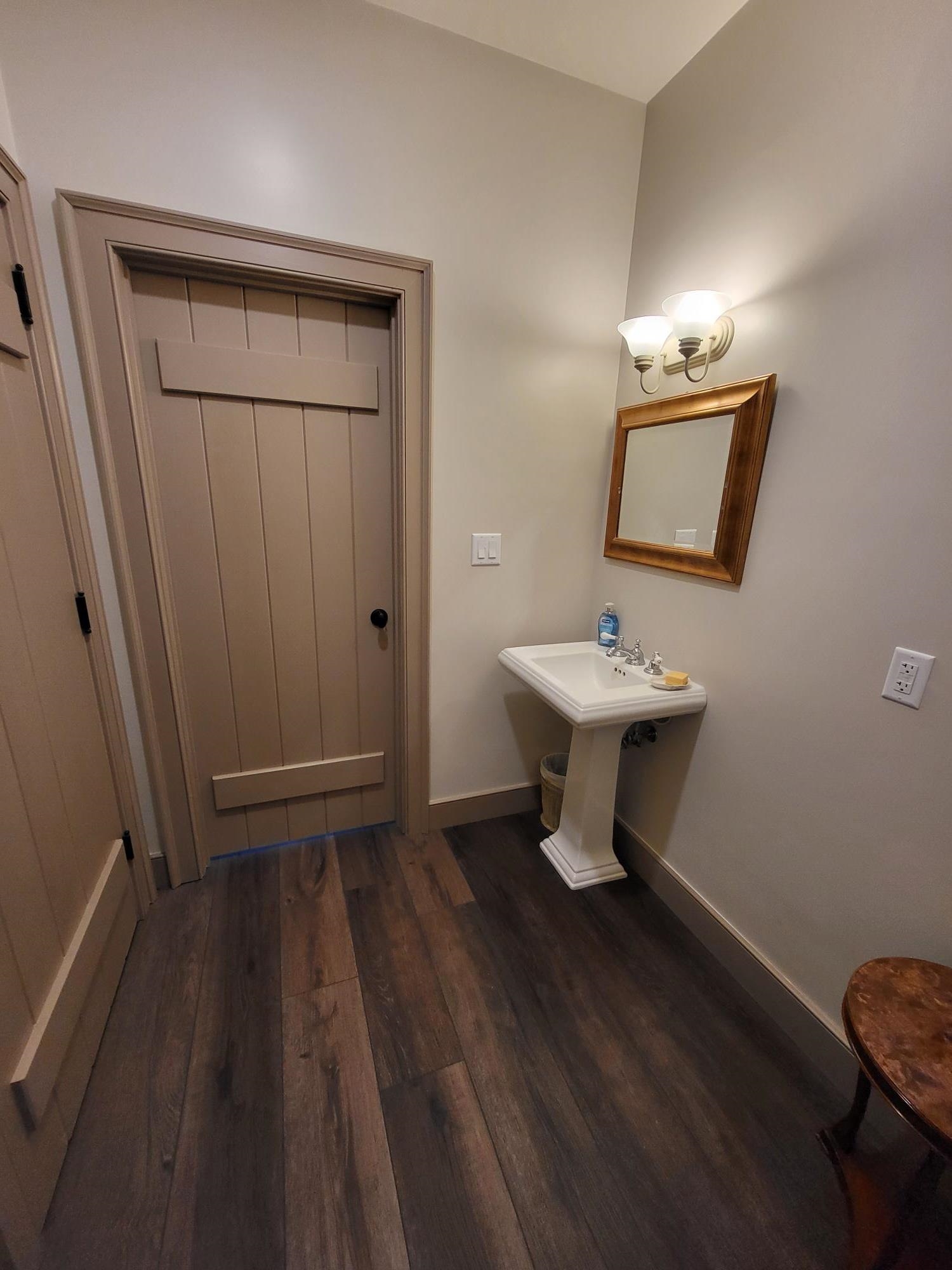 504 AIRPORT DR, HOT SPRINGS, Virginia 24445, 3 Bedrooms Bedrooms, ,3 BathroomsBathrooms,Residential,14,504 AIRPORT DR,670681 MLS # 670681