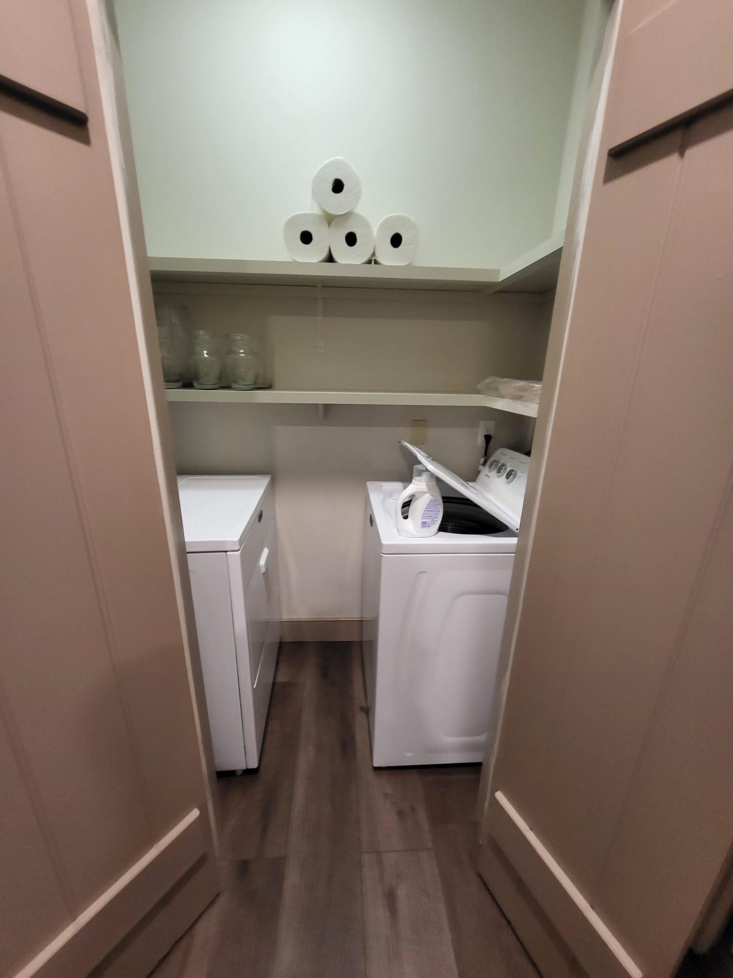 504 AIRPORT DR, HOT SPRINGS, Virginia 24445, 3 Bedrooms Bedrooms, ,3 BathroomsBathrooms,Residential,14,504 AIRPORT DR,670681 MLS # 670681