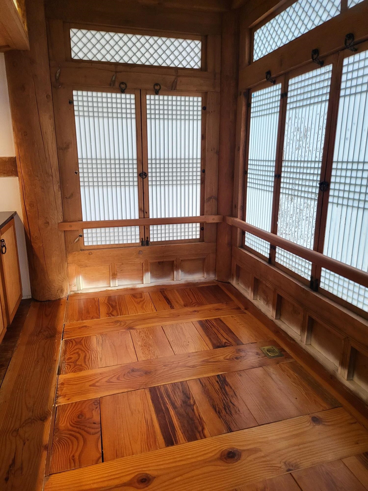 106 AIRPORT DR, HOT SPRINGS, Virginia 24445, 1 Bedroom Bedrooms, ,1 BathroomBathrooms,Residential,14,106 AIRPORT DR,670680 MLS # 670680 106 AIRPORT DR, HOT SPRINGS, Virginia 24445, 1 Bedroom Bedrooms, ,1 BathroomBathrooms,Residential,14,106 AIRPORT DR,670680 MLS # 670680