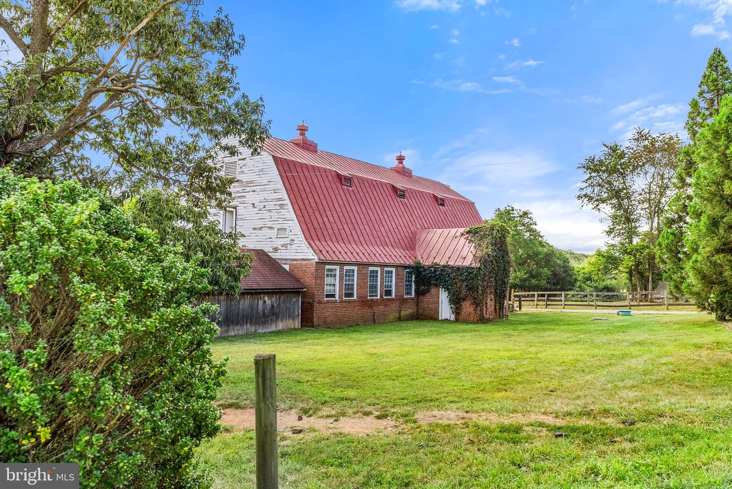 40332 COURTLAND FARM LN, ALDIE, Virginia 20105, 3 Bedrooms Bedrooms, ,2 BathroomsBathrooms,Farm,For Sale,40332 COURTLAND FARM LN,VALO2104646 MLS # VALO2104646 40332 COURTLAND FARM LN, ALDIE, Virginia 20105, 3 Bedrooms Bedrooms, ,2 BathroomsBathrooms,Farm,For Sale,40332 COURTLAND FARM LN,VALO2104646 MLS # VALO2104646