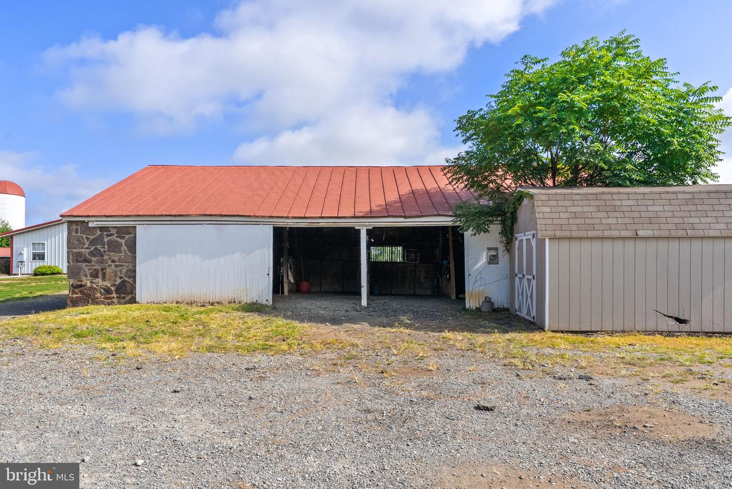 40332 COURTLAND FARM LN, ALDIE, Virginia 20105, 3 Bedrooms Bedrooms, ,2 BathroomsBathrooms,Farm,For Sale,40332 COURTLAND FARM LN,VALO2104646 MLS # VALO2104646 40332 COURTLAND FARM LN, ALDIE, Virginia 20105, 3 Bedrooms Bedrooms, ,2 BathroomsBathrooms,Farm,For Sale,40332 COURTLAND FARM LN,VALO2104646 MLS # VALO2104646