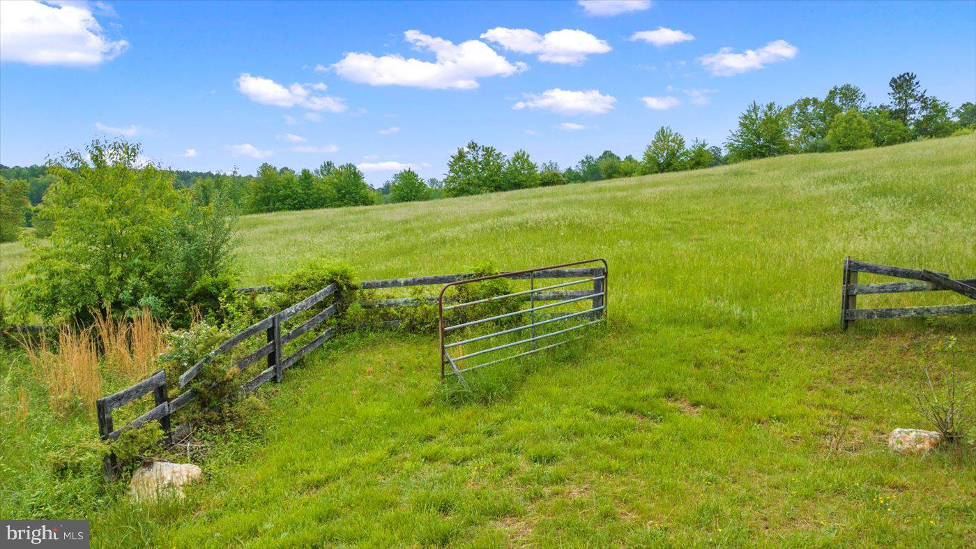 2188 SEVILLE RD, MADISON, Virginia 22727, 3 Bedrooms Bedrooms, ,2 BathroomsBathrooms,Residential,For Sale,2188 SEVILLE RD,VAMA2002218 MLS # VAMA2002218