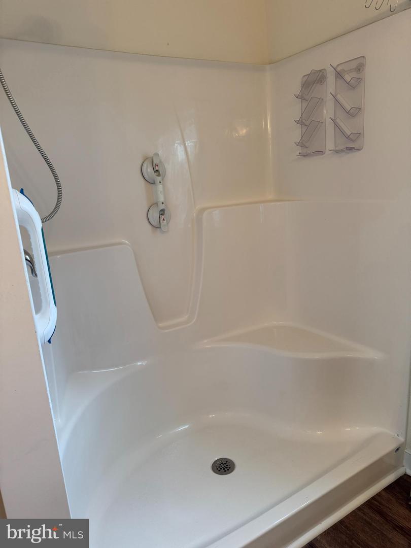 284 BOULDER SPRINGS LN, LOUISA, Virginia 23093, 4 Bedrooms Bedrooms, ,2 BathroomsBathrooms,Farm,For Sale,284 BOULDER SPRINGS LN,VALA2008790 MLS # VALA2008790