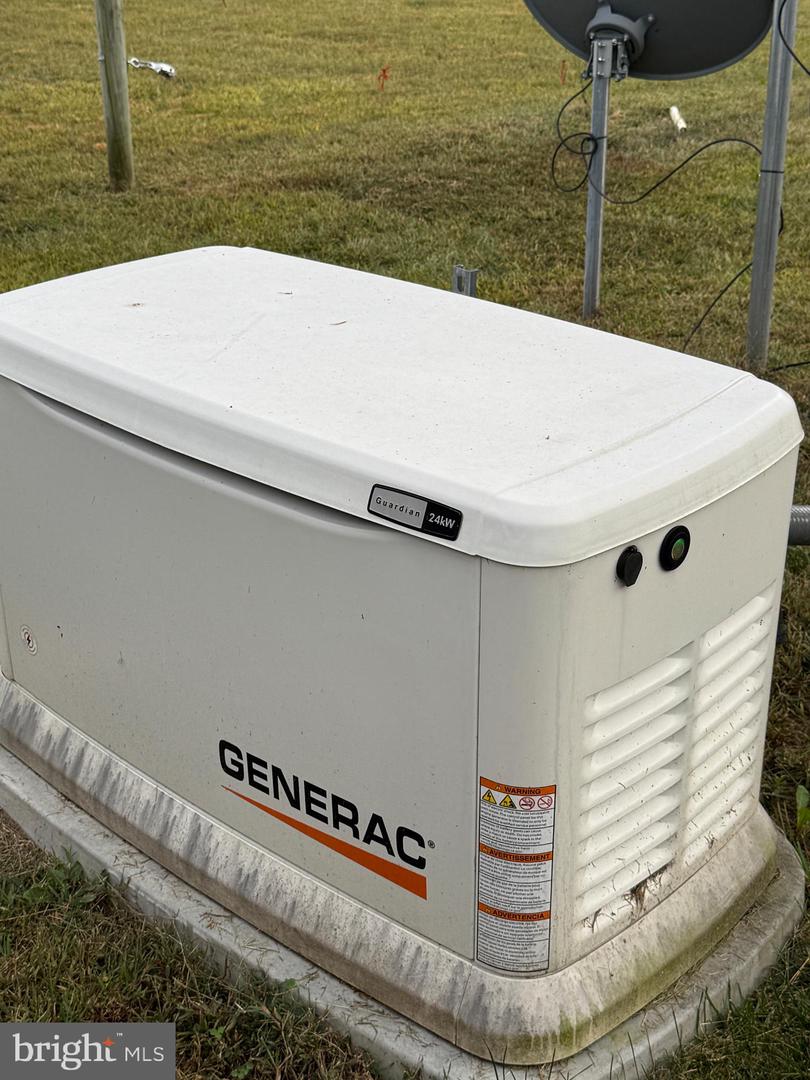 284 BOULDER SPRINGS LN, LOUISA, Virginia 23093, 4 Bedrooms Bedrooms, ,2 BathroomsBathrooms,Farm,For Sale,284 BOULDER SPRINGS LN,VALA2008790 MLS # VALA2008790