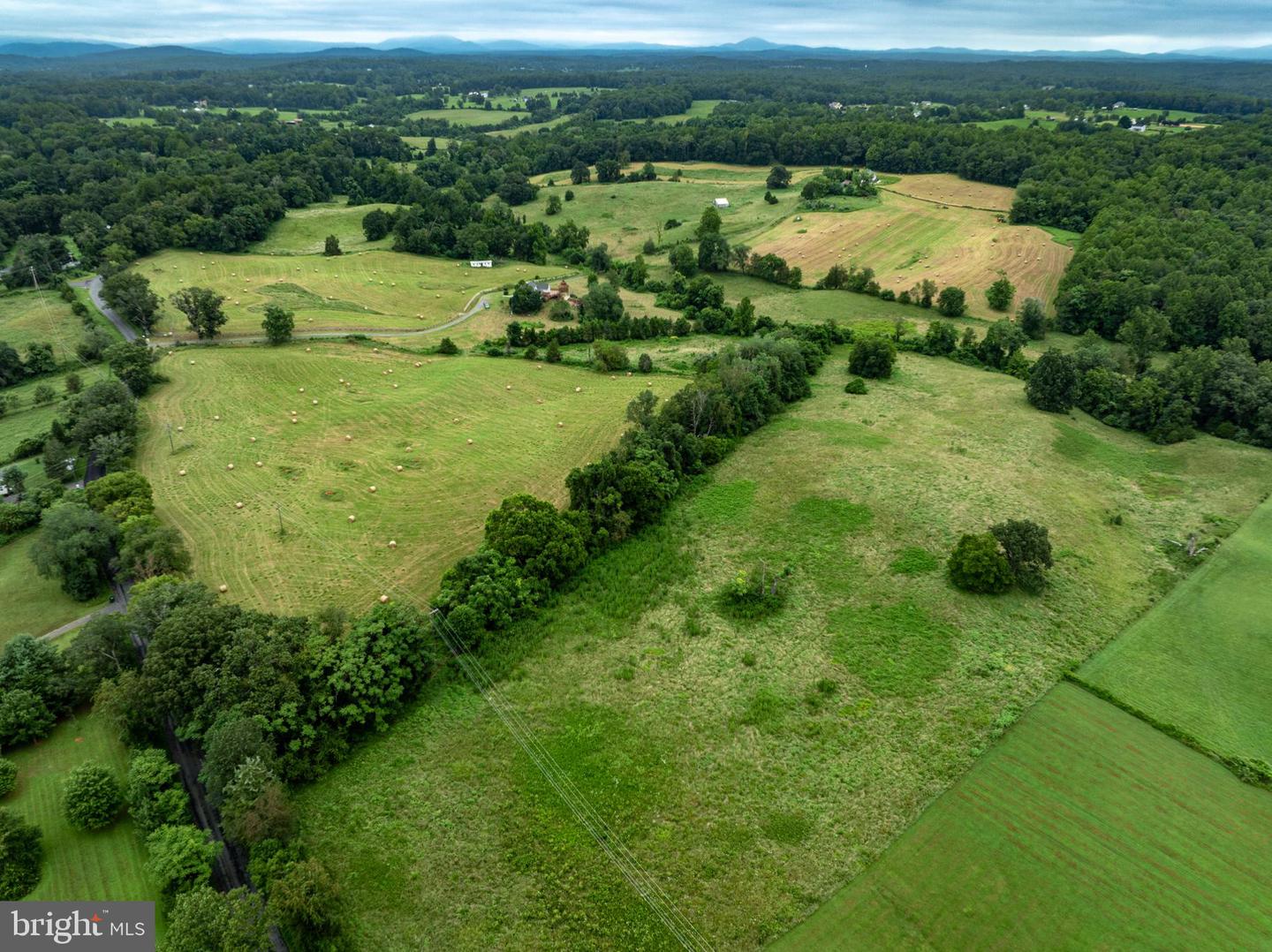 13506 TEAR JAMES TRL, AMISSVILLE, Virginia 20106, 3 Bedrooms Bedrooms, 9 Rooms Rooms,2 BathroomsBathrooms,Farm,For Sale,13506 TEAR JAMES TRL,VACU2011382 MLS # VACU2011382