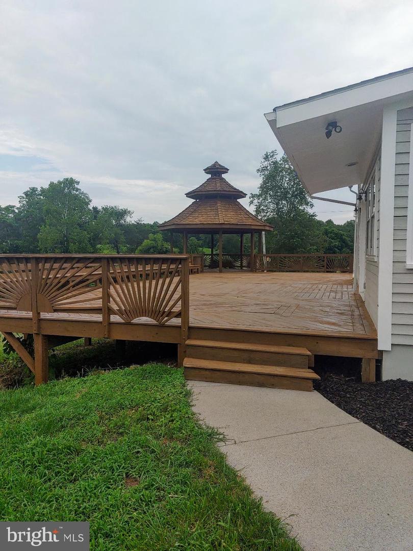 13506 TEAR JAMES TRL, AMISSVILLE, Virginia 20106, 3 Bedrooms Bedrooms, 9 Rooms Rooms,2 BathroomsBathrooms,Farm,For Sale,13506 TEAR JAMES TRL,VACU2011382 MLS # VACU2011382