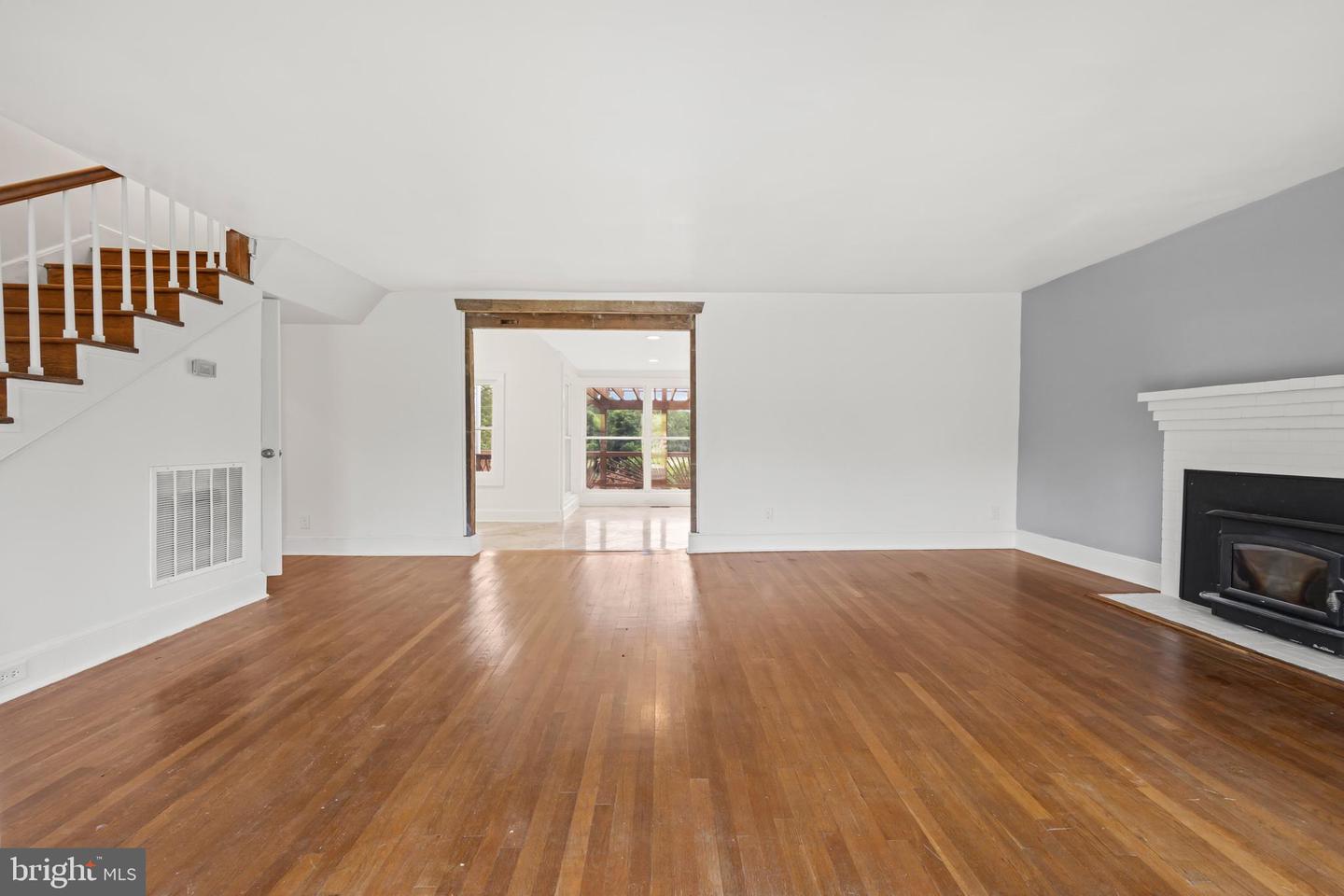 13506 TEAR JAMES TRL, AMISSVILLE, Virginia 20106, 3 Bedrooms Bedrooms, 9 Rooms Rooms,2 BathroomsBathrooms,Farm,For Sale,13506 TEAR JAMES TRL,VACU2011382 MLS # VACU2011382