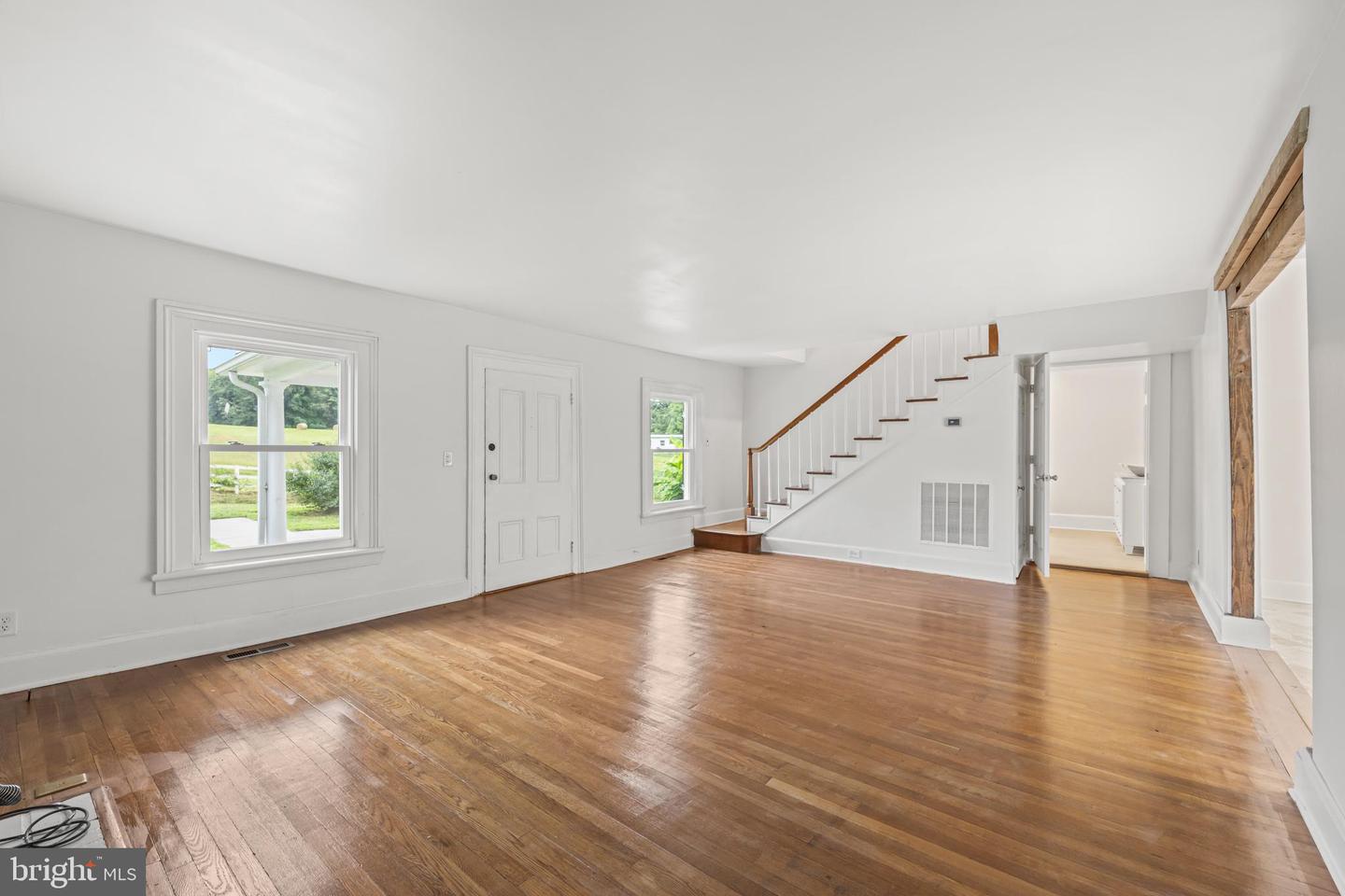 13506 TEAR JAMES TRL, AMISSVILLE, Virginia 20106, 3 Bedrooms Bedrooms, 9 Rooms Rooms,2 BathroomsBathrooms,Farm,For Sale,13506 TEAR JAMES TRL,VACU2011382 MLS # VACU2011382