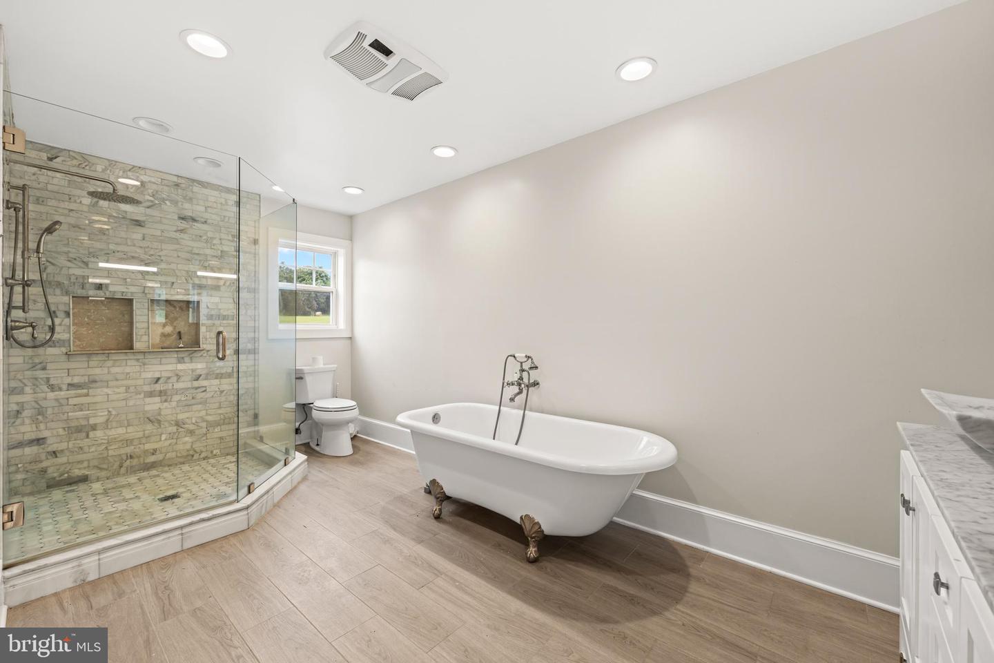 13506 TEAR JAMES TRL, AMISSVILLE, Virginia 20106, 3 Bedrooms Bedrooms, 9 Rooms Rooms,2 BathroomsBathrooms,Farm,For Sale,13506 TEAR JAMES TRL,VACU2011382 MLS # VACU2011382