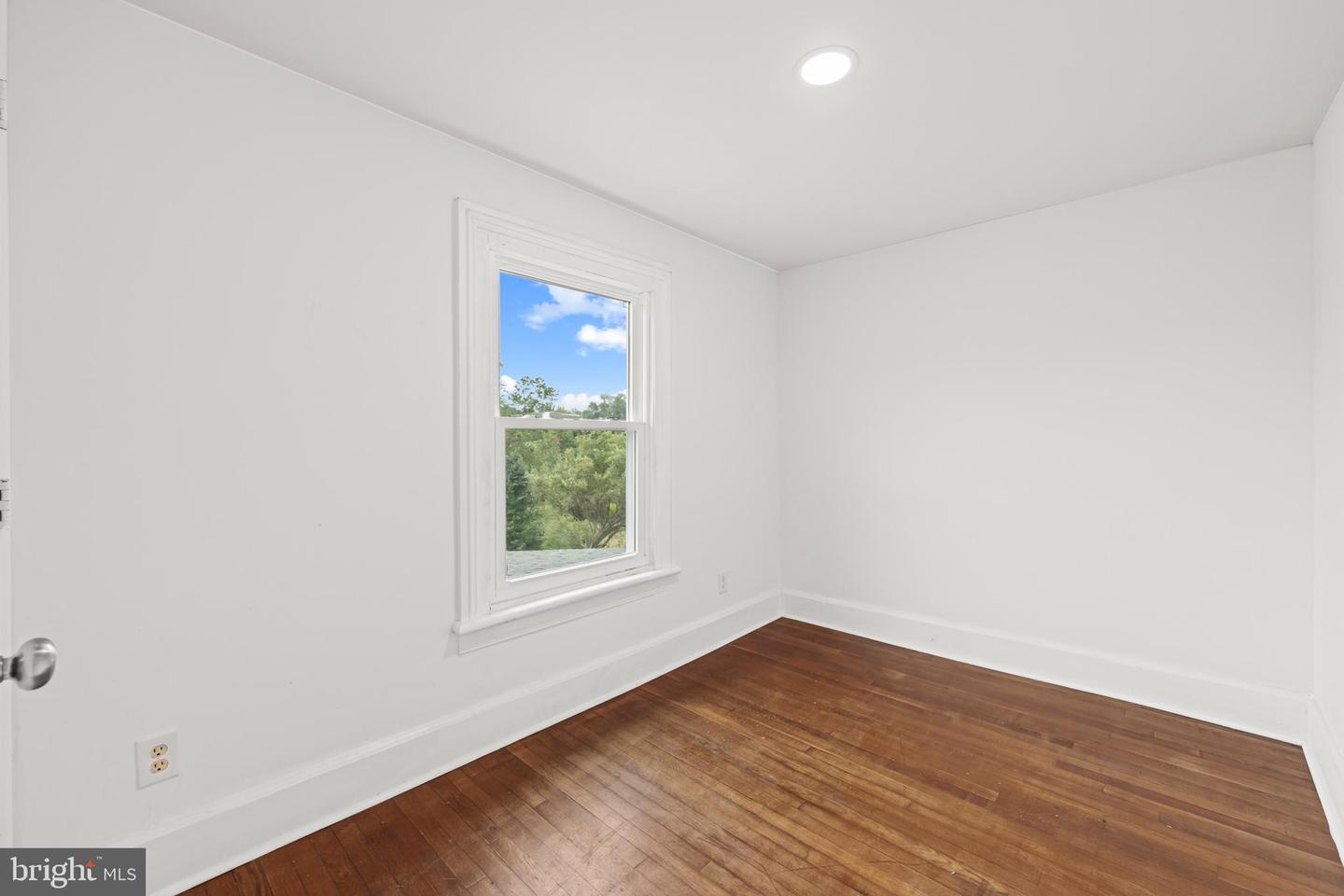 13506 TEAR JAMES TRL, AMISSVILLE, Virginia 20106, 3 Bedrooms Bedrooms, 9 Rooms Rooms,2 BathroomsBathrooms,Farm,For Sale,13506 TEAR JAMES TRL,VACU2011382 MLS # VACU2011382