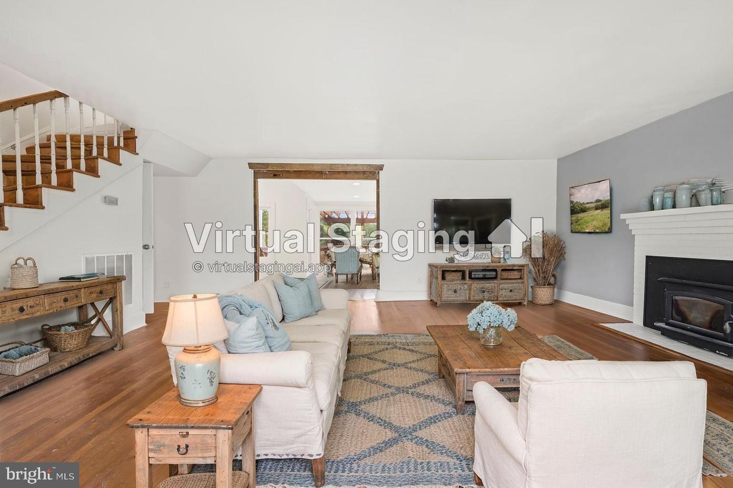 13506 TEAR JAMES TRL, AMISSVILLE, Virginia 20106, 3 Bedrooms Bedrooms, 9 Rooms Rooms,2 BathroomsBathrooms,Farm,For Sale,13506 TEAR JAMES TRL,VACU2011382 MLS # VACU2011382