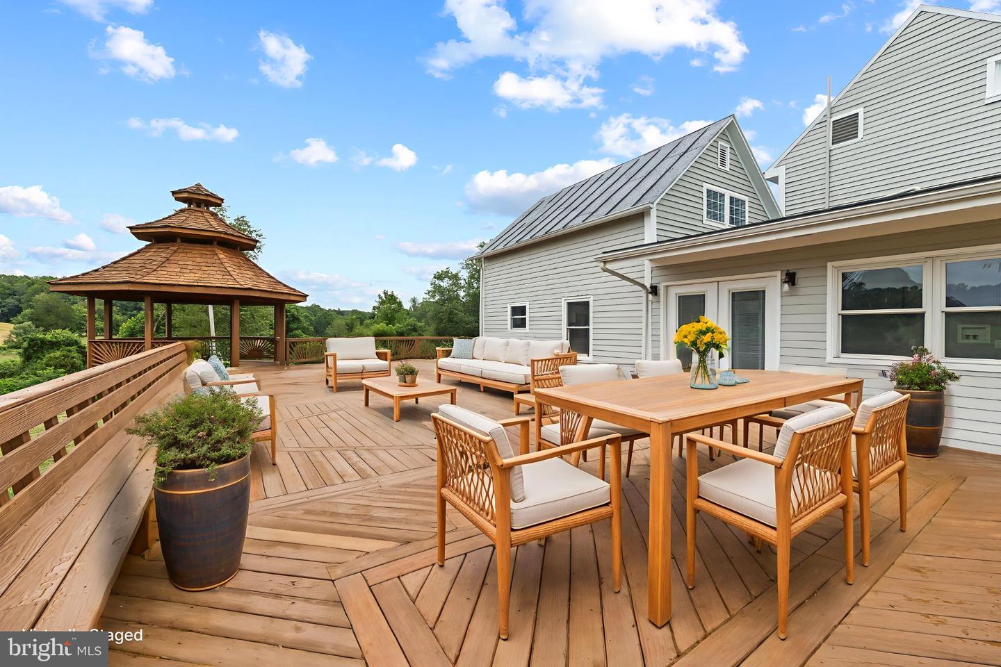 13506 TEAR JAMES TRL, AMISSVILLE, Virginia 20106, 3 Bedrooms Bedrooms, 9 Rooms Rooms,2 BathroomsBathrooms,Farm,For Sale,13506 TEAR JAMES TRL,VACU2011382 MLS # VACU2011382