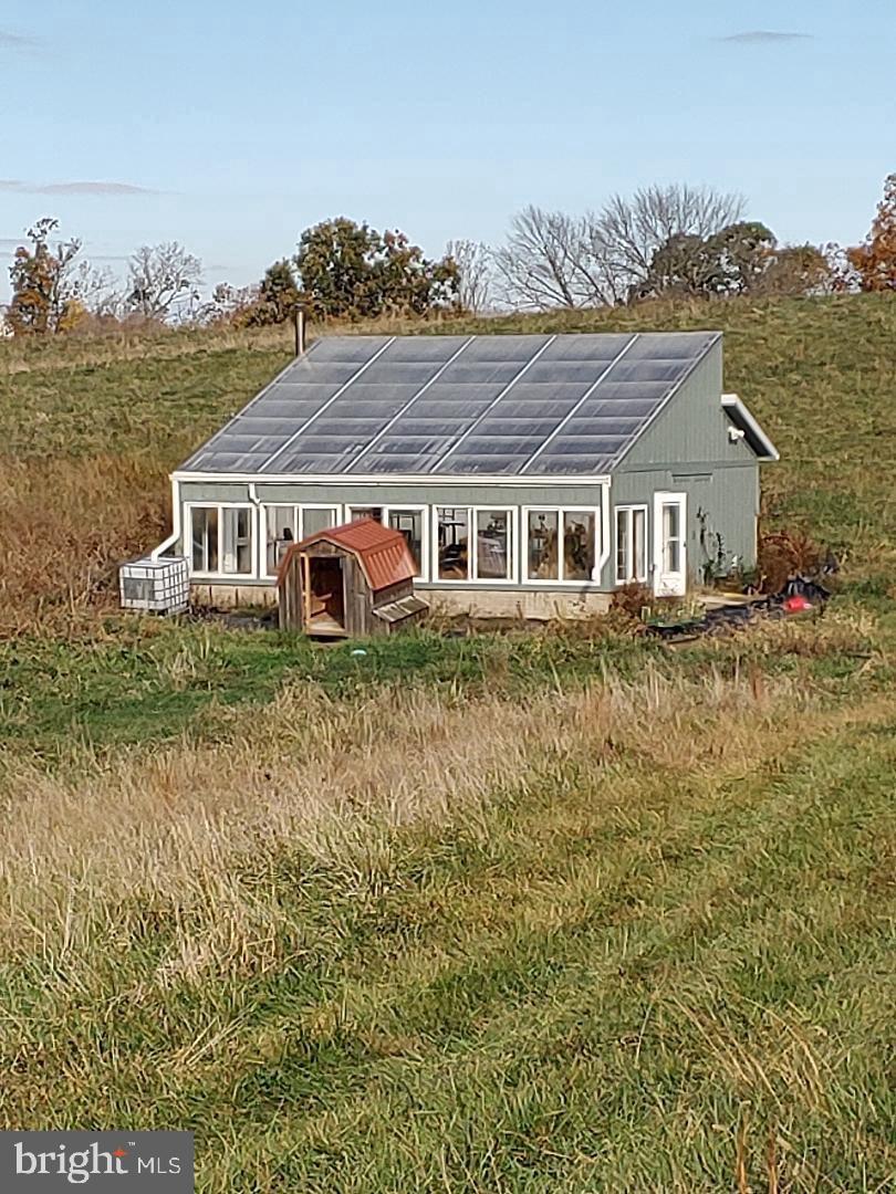 13506 TEAR JAMES TRL, AMISSVILLE, Virginia 20106, 3 Bedrooms Bedrooms, 9 Rooms Rooms,2 BathroomsBathrooms,Farm,For Sale,13506 TEAR JAMES TRL,VACU2011382 MLS # VACU2011382