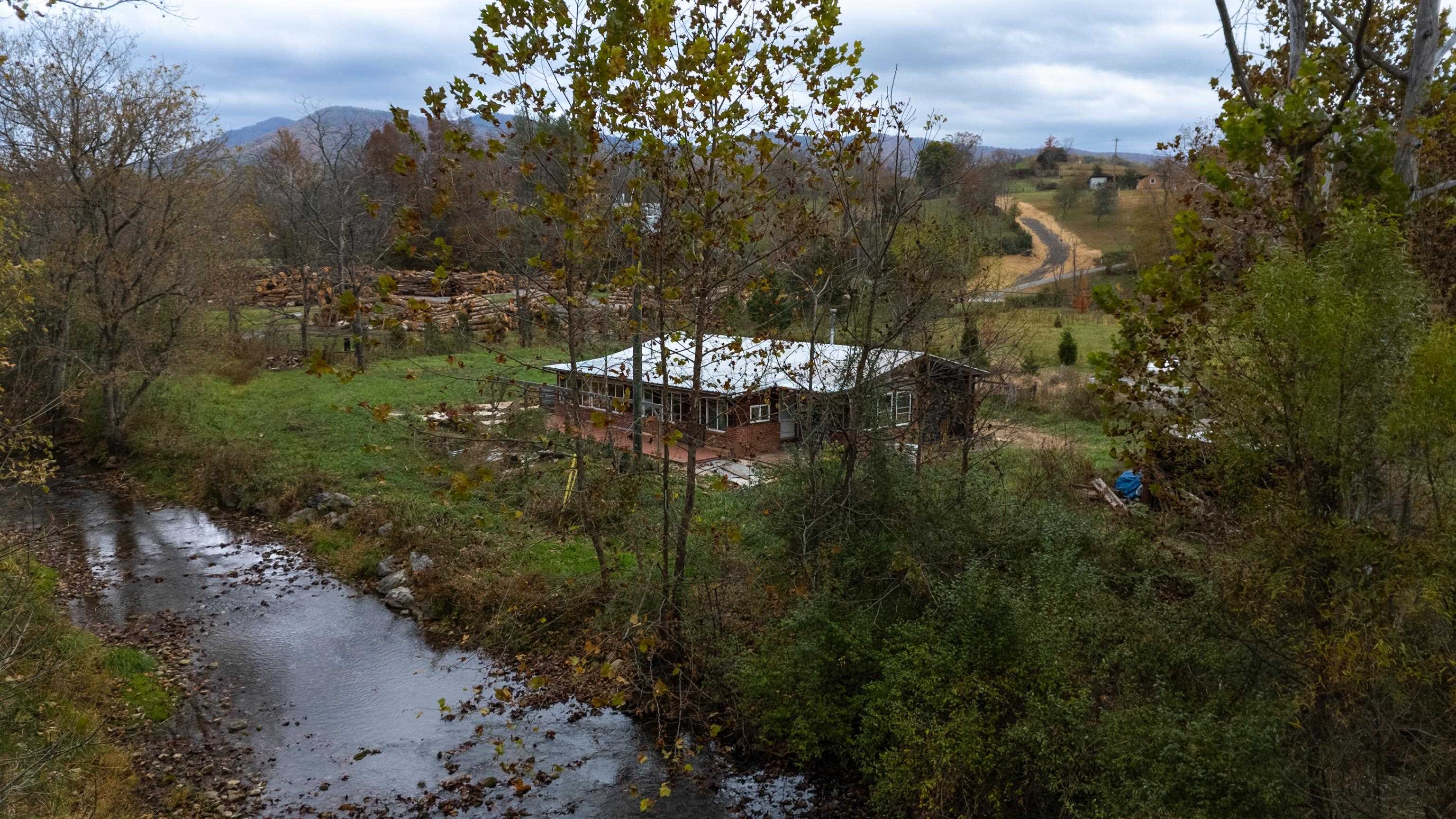 3441 W MIDLAND TRL, LEXINGTON, Virginia 24450, ,Land,14,3441 W MIDLAND TRL,670752 MLS # 670752 3441 W MIDLAND TRL, LEXINGTON, Virginia 24450, ,Land,14,3441 W MIDLAND TRL,670752 MLS # 670752