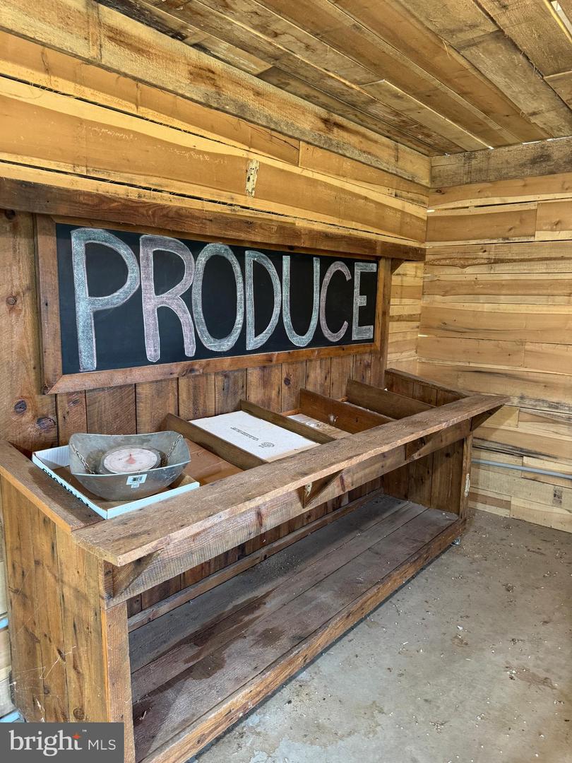 284 BOULDER SPRINGS LN, LOUISA, Virginia 23093, 4 Bedrooms Bedrooms, ,2 BathroomsBathrooms,Residential,For Sale,284 BOULDER SPRINGS LN,VALA2008850 MLS # VALA2008850