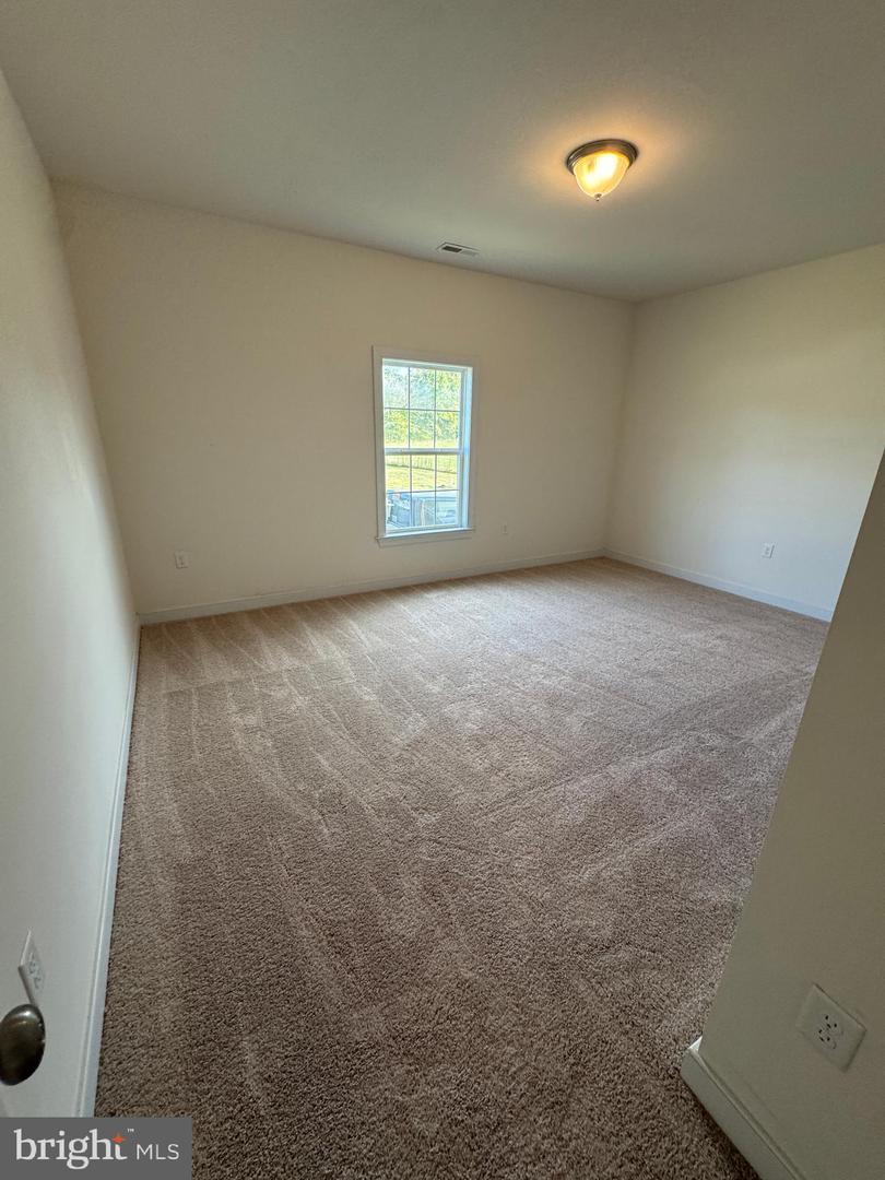 284 BOULDER SPRINGS LN, LOUISA, Virginia 23093, 4 Bedrooms Bedrooms, ,2 BathroomsBathrooms,Residential,For Sale,284 BOULDER SPRINGS LN,VALA2008850 MLS # VALA2008850