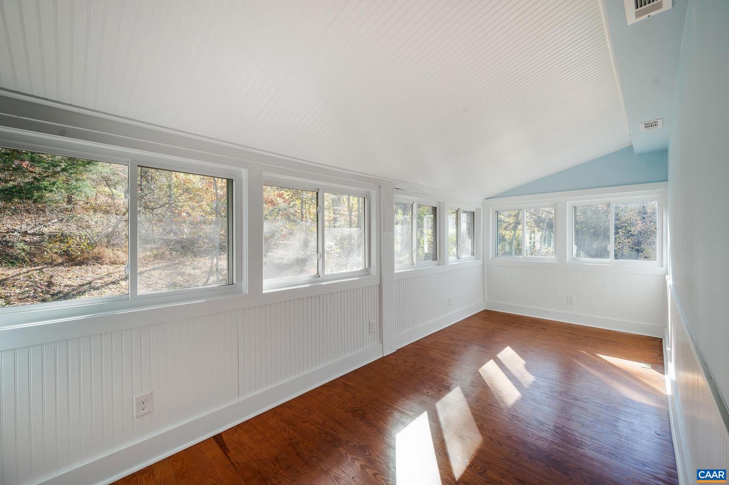 2728 EAST BRANCH LOOP, ROSELAND, Virginia 22967, 2 Bedrooms Bedrooms, ,2 BathroomsBathrooms,Residential,For Sale,2728 EAST BRANCH LOOP,670774 MLS # 670774