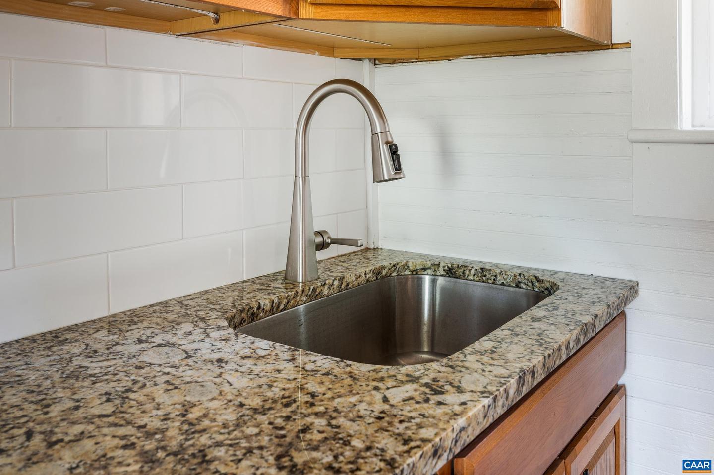 2728 EAST BRANCH LOOP, ROSELAND, Virginia 22967, 2 Bedrooms Bedrooms, ,2 BathroomsBathrooms,Residential,For Sale,2728 EAST BRANCH LOOP,670774 MLS # 670774