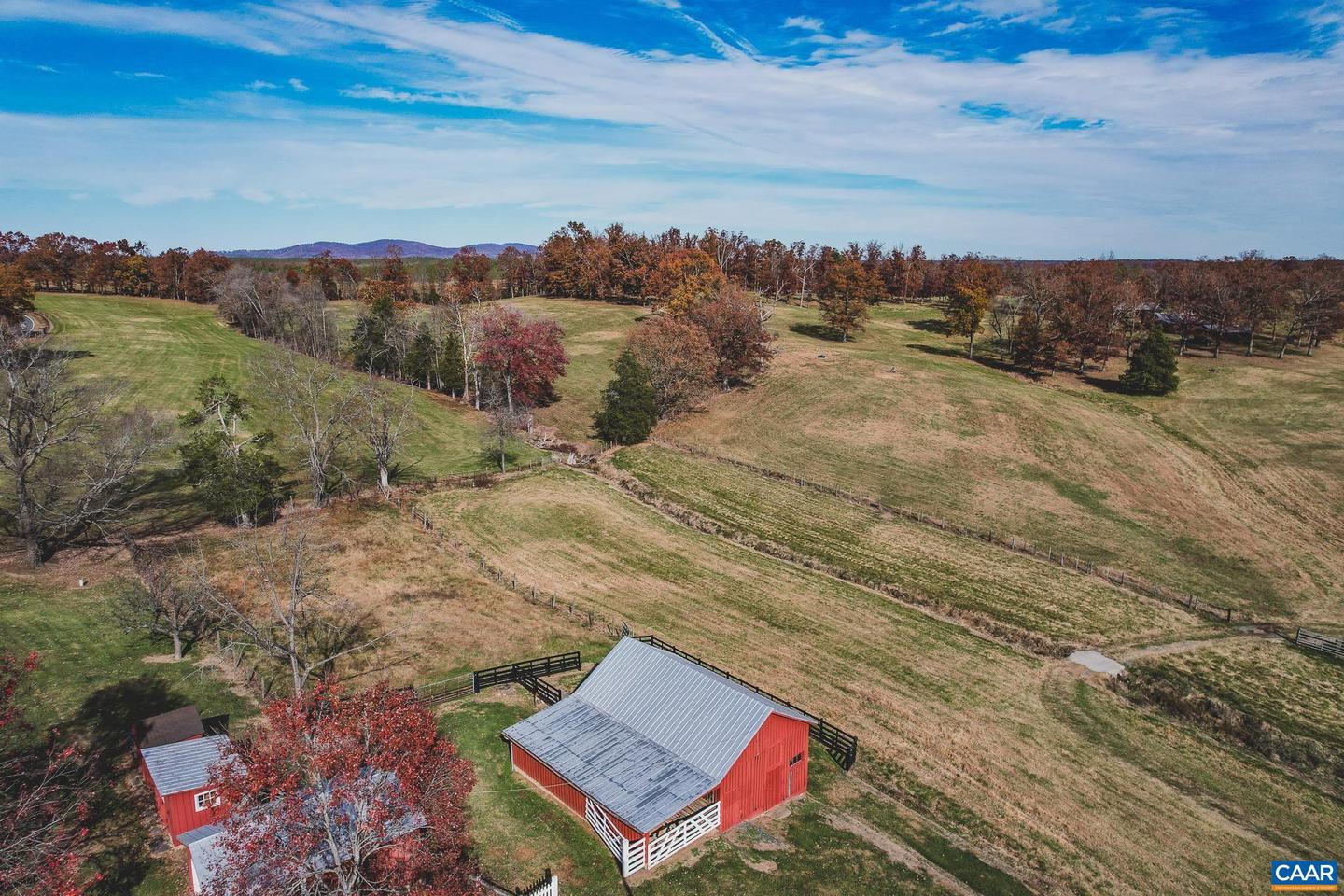 3785 ROLLING RD S, SCOTTSVILLE, Virginia 24590, 2 Bedrooms Bedrooms, ,1 BathroomBathrooms,Farm,For Sale,3785 ROLLING RD S,670836 MLS # 670836