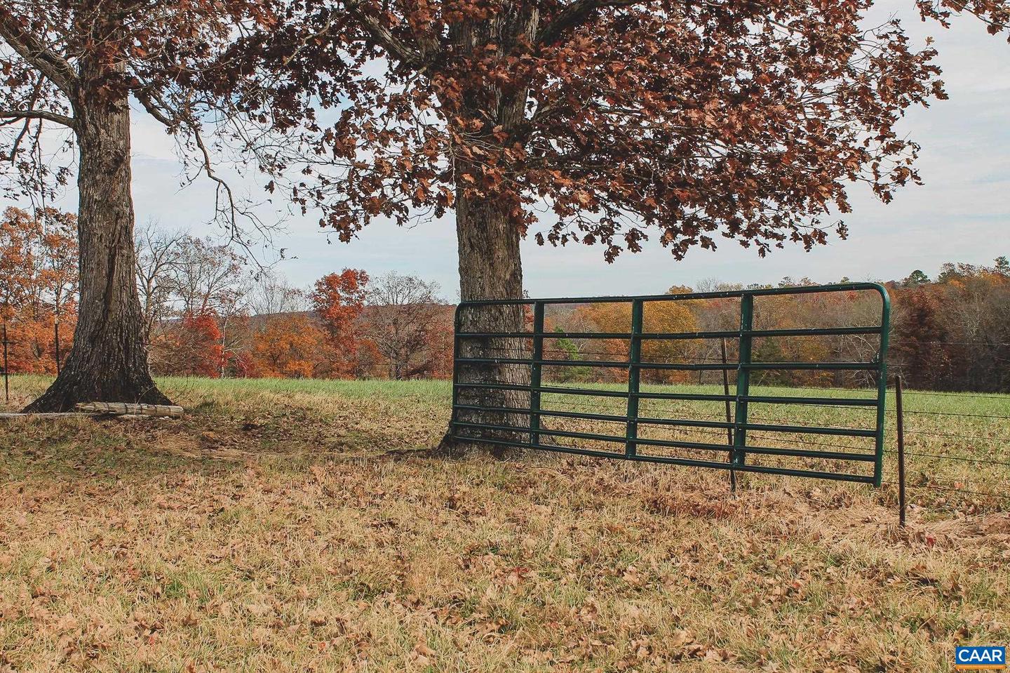 3785 ROLLING RD S, SCOTTSVILLE, Virginia 24590, 2 Bedrooms Bedrooms, ,1 BathroomBathrooms,Farm,For Sale,3785 ROLLING RD S,670836 MLS # 670836