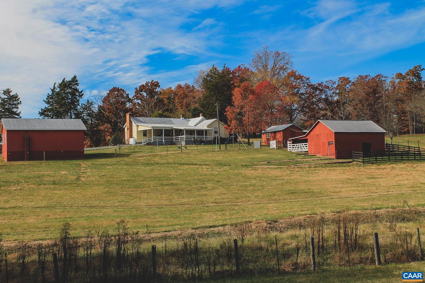 3785 ROLLING RD S, SCOTTSVILLE, Virginia 24590, 2 Bedrooms Bedrooms, ,1 BathroomBathrooms,Farm,For Sale,3785 ROLLING RD S,670836 MLS # 670836