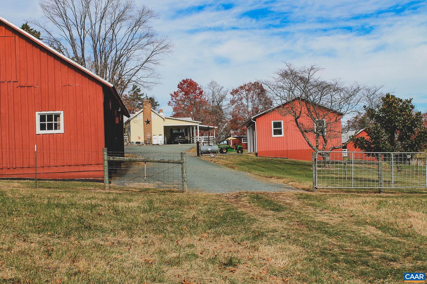 3785 ROLLING RD S, SCOTTSVILLE, Virginia 24590, 2 Bedrooms Bedrooms, ,1 BathroomBathrooms,Farm,For Sale,3785 ROLLING RD S,670836 MLS # 670836