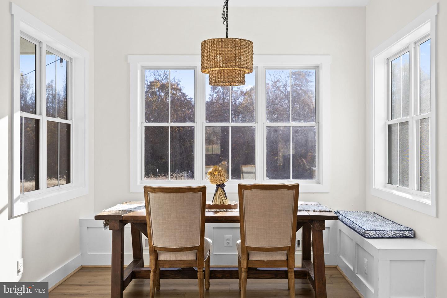 14660 LEE HWY, AMISSVILLE, Virginia 20106, 4 Bedrooms Bedrooms, ,4 BathroomsBathrooms,Residential,For Sale,14660 LEE HWY,VARP2002370 MLS # VARP2002370