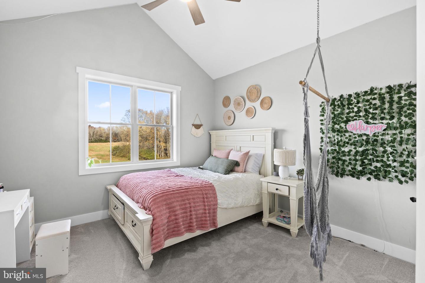 14660 LEE HWY, AMISSVILLE, Virginia 20106, 4 Bedrooms Bedrooms, ,4 BathroomsBathrooms,Residential,For Sale,14660 LEE HWY,VARP2002370 MLS # VARP2002370