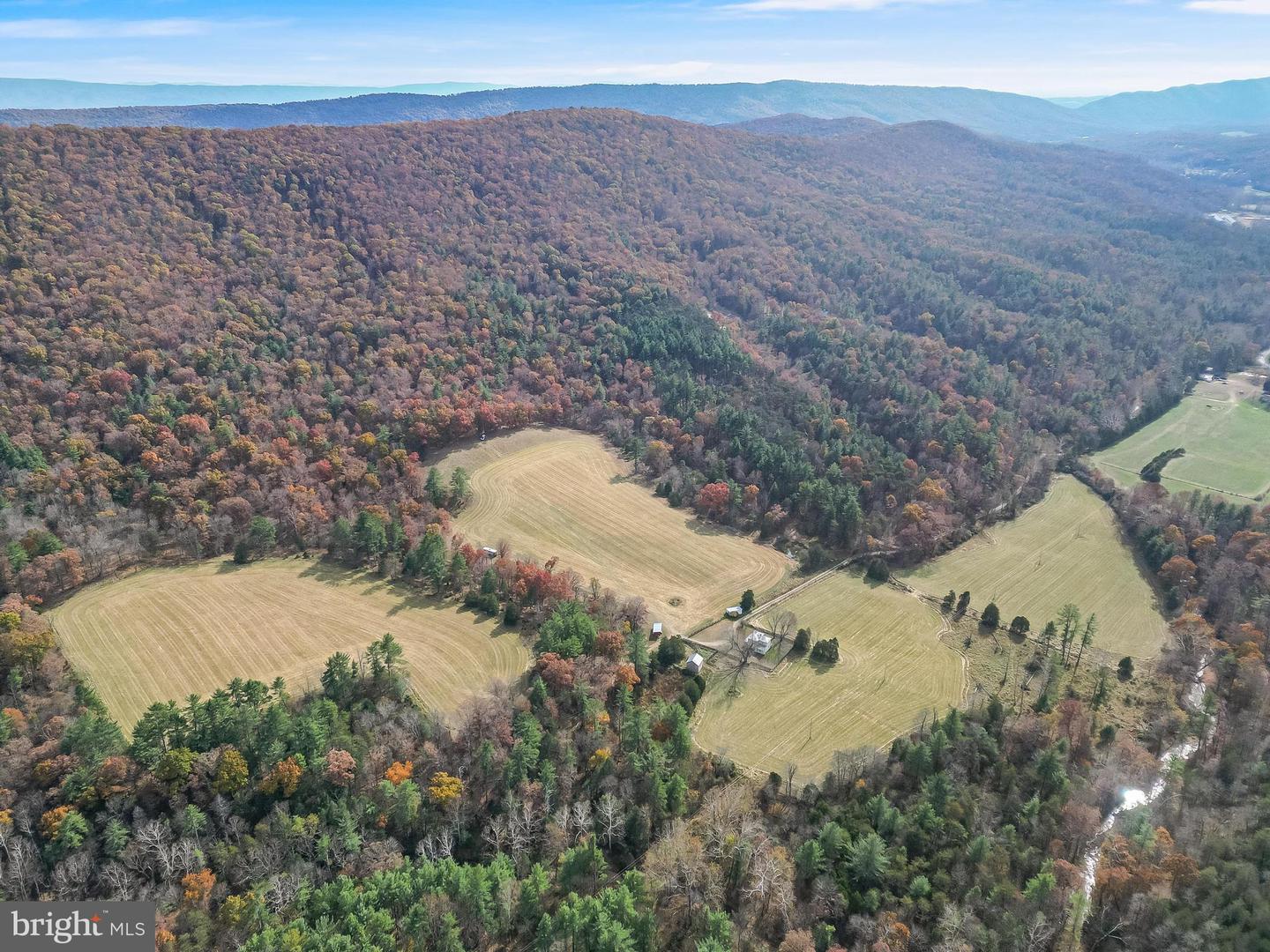 19442 RUNIONS CREEK RD, BROADWAY, Virginia 22815, 4 Bedrooms Bedrooms, ,1 BathroomBathrooms,Residential,For Sale,19442 RUNIONS CREEK RD,VARO2002676 MLS # VARO2002676