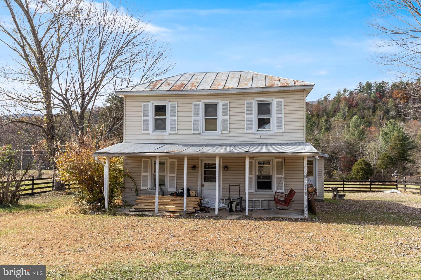19442 RUNIONS CREEK RD, BROADWAY, Virginia 22815, 4 Bedrooms Bedrooms, ,1 BathroomBathrooms,Residential,For Sale,19442 RUNIONS CREEK RD,VARO2002676 MLS # VARO2002676