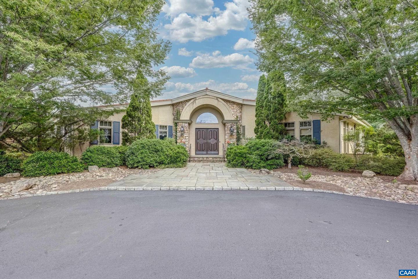 4798 BARN FIELD DR, KESWICK, Virginia 22947, 3 Bedrooms Bedrooms, ,3 BathroomsBathrooms,Residential,For Sale,4798 BARN FIELD DR,670493 MLS # 670493