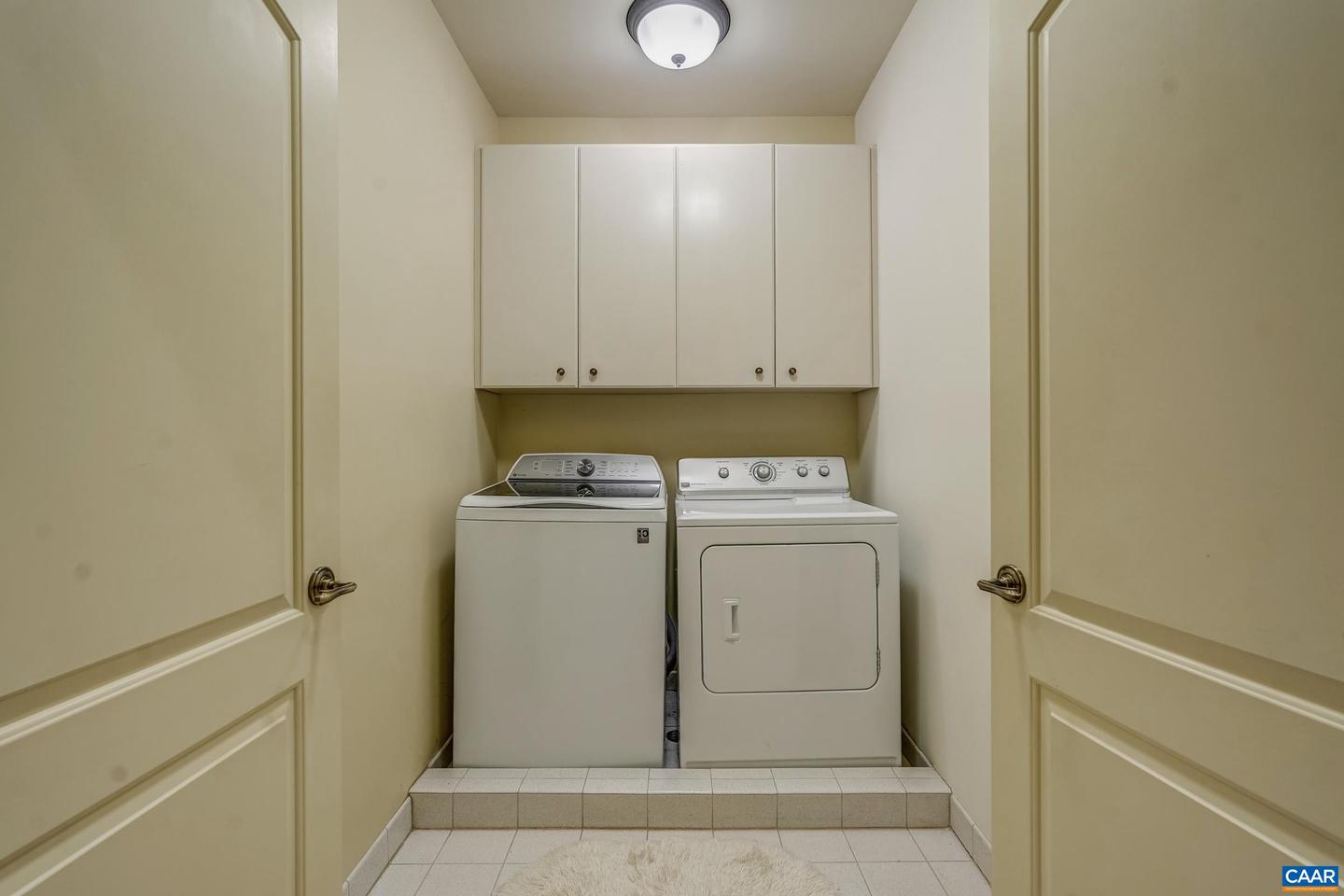 4798 BARN FIELD DR, KESWICK, Virginia 22947, 3 Bedrooms Bedrooms, ,3 BathroomsBathrooms,Residential,For Sale,4798 BARN FIELD DR,670493 MLS # 670493