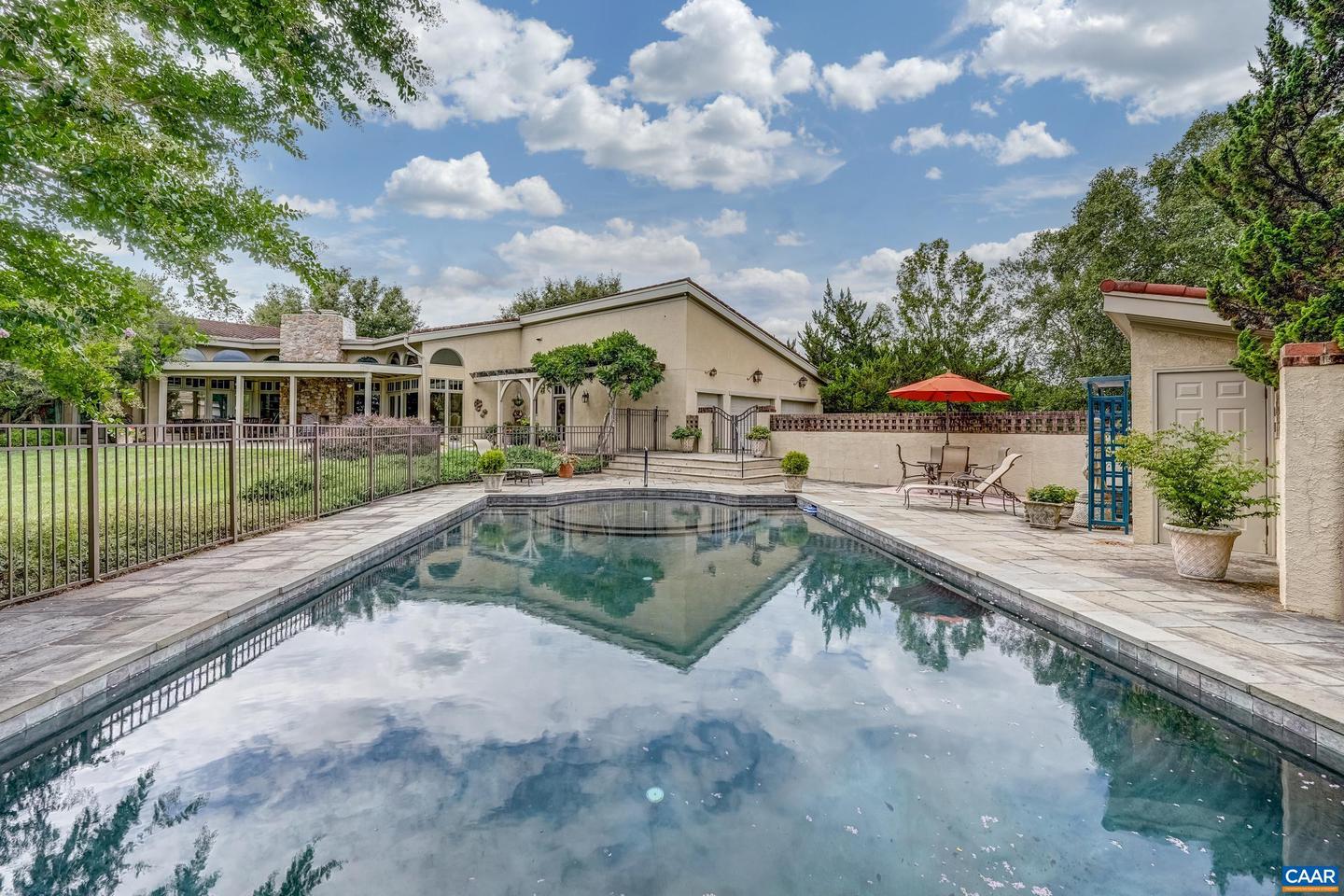 4798 BARN FIELD DR, KESWICK, Virginia 22947, 3 Bedrooms Bedrooms, ,3 BathroomsBathrooms,Residential,For Sale,4798 BARN FIELD DR,670493 MLS # 670493