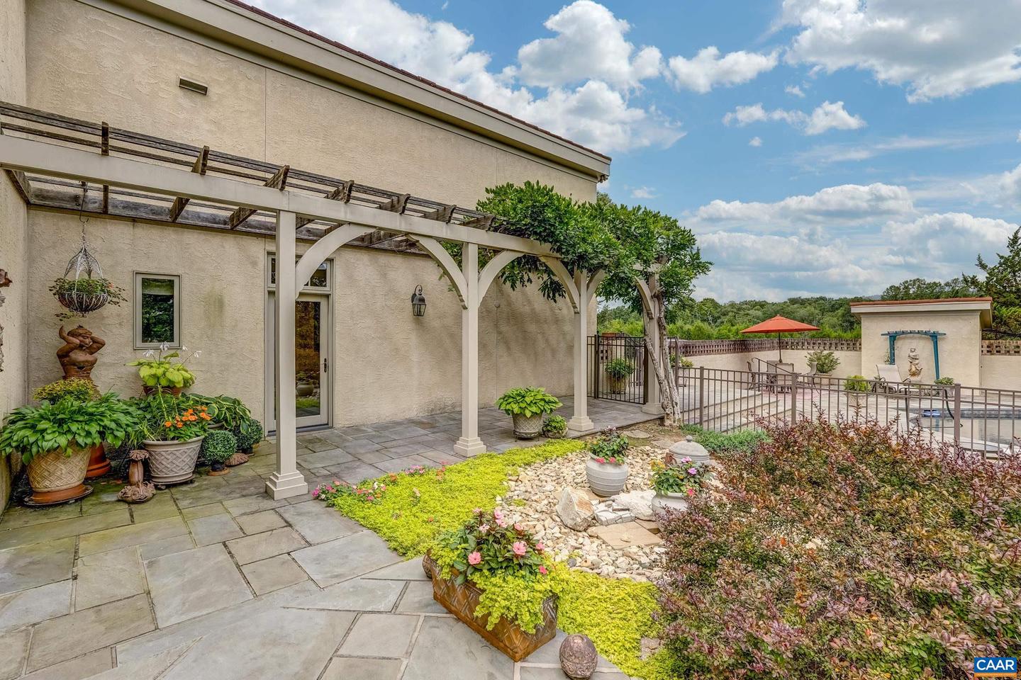 4798 BARN FIELD DR, KESWICK, Virginia 22947, 3 Bedrooms Bedrooms, ,3 BathroomsBathrooms,Residential,For Sale,4798 BARN FIELD DR,670493 MLS # 670493